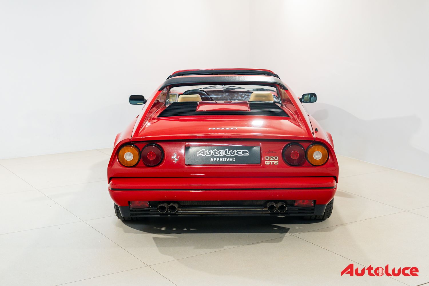 Ferrari 328 GTS 47