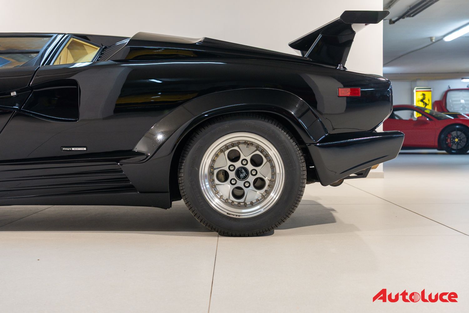 Lamborghini COUNTACH 25TH ANNIVERSARY 27