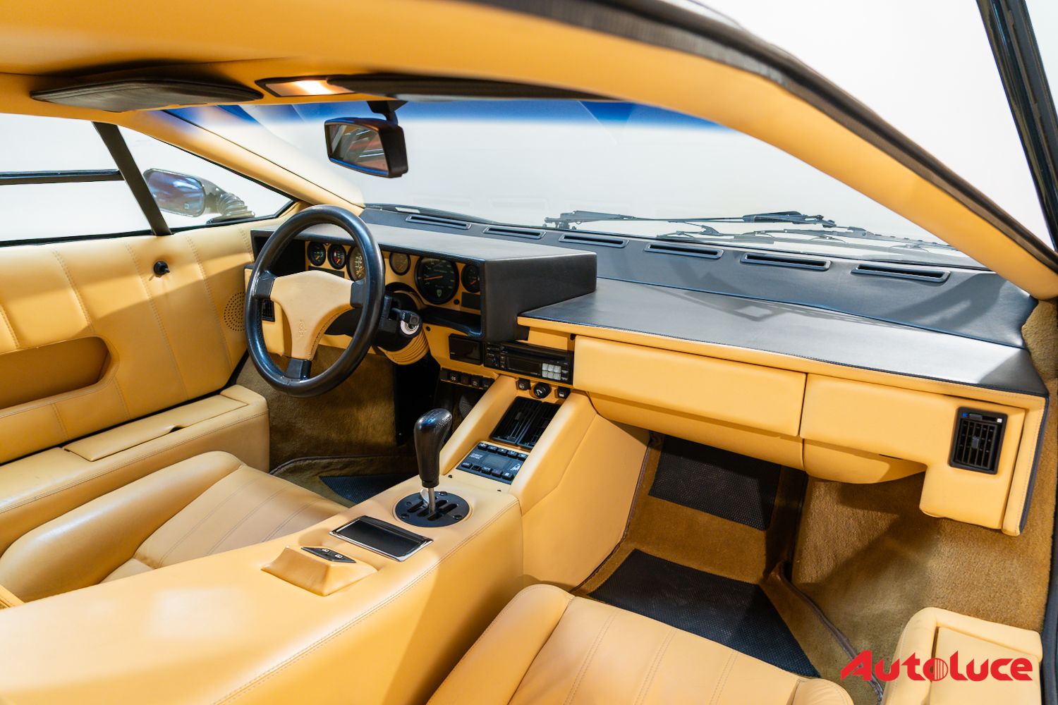 Lamborghini COUNTACH 25TH ANNIVERSARY 33