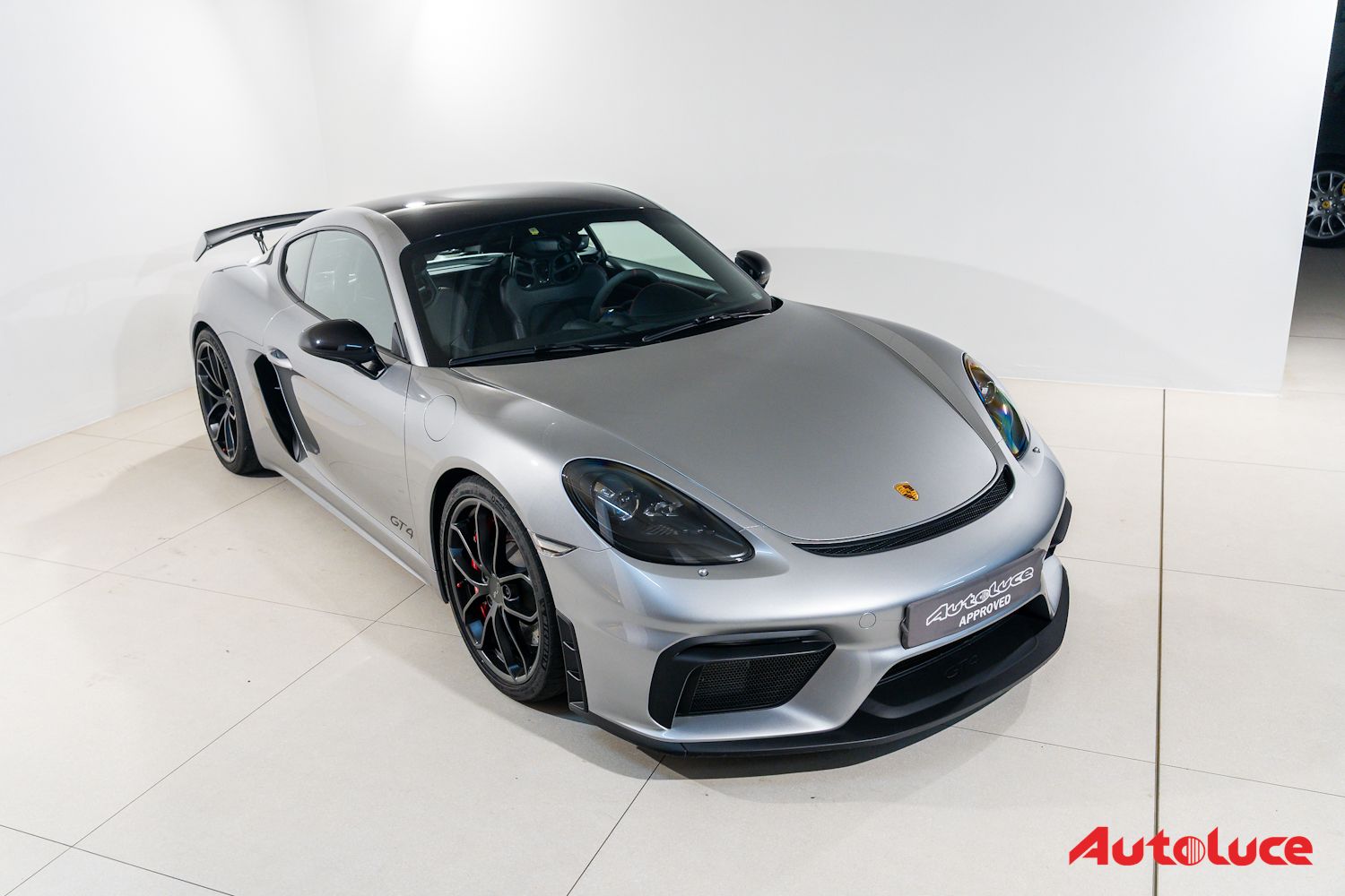 Porsche 718 CAYMAN GT4 CLUBSPORT 39
