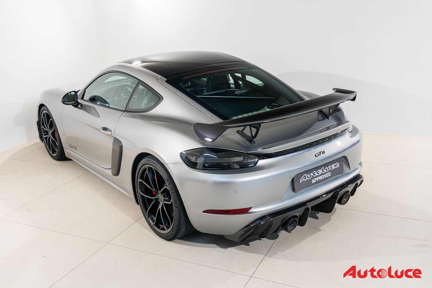 Porsche 718 CAYMAN GT4 CLUBSPORT 42