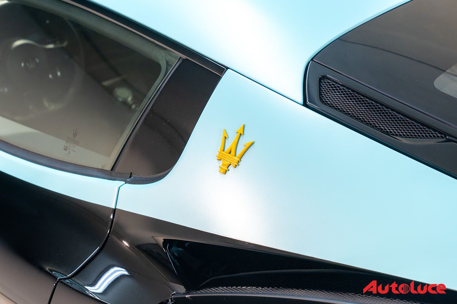 Maserati MC20 LEGGENDA 8