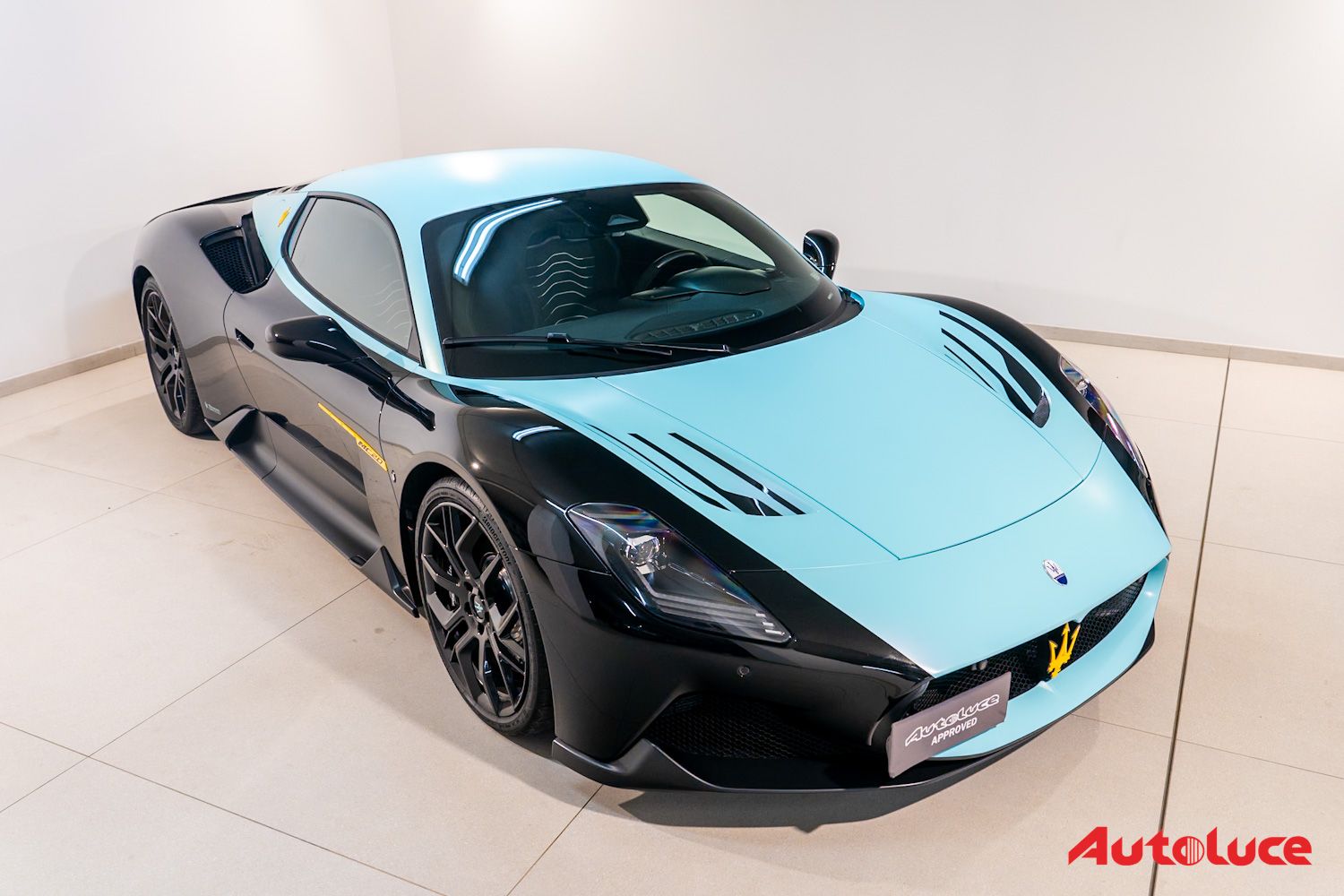 Maserati MC20 LEGGENDA 18