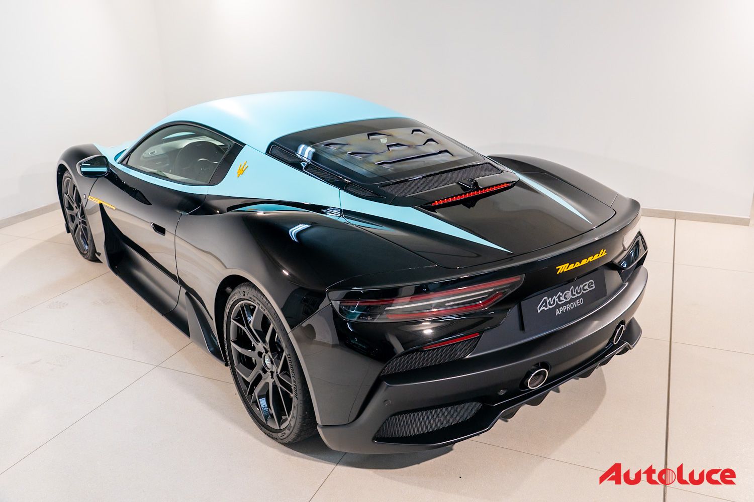 Maserati MC20 LEGGENDA 21