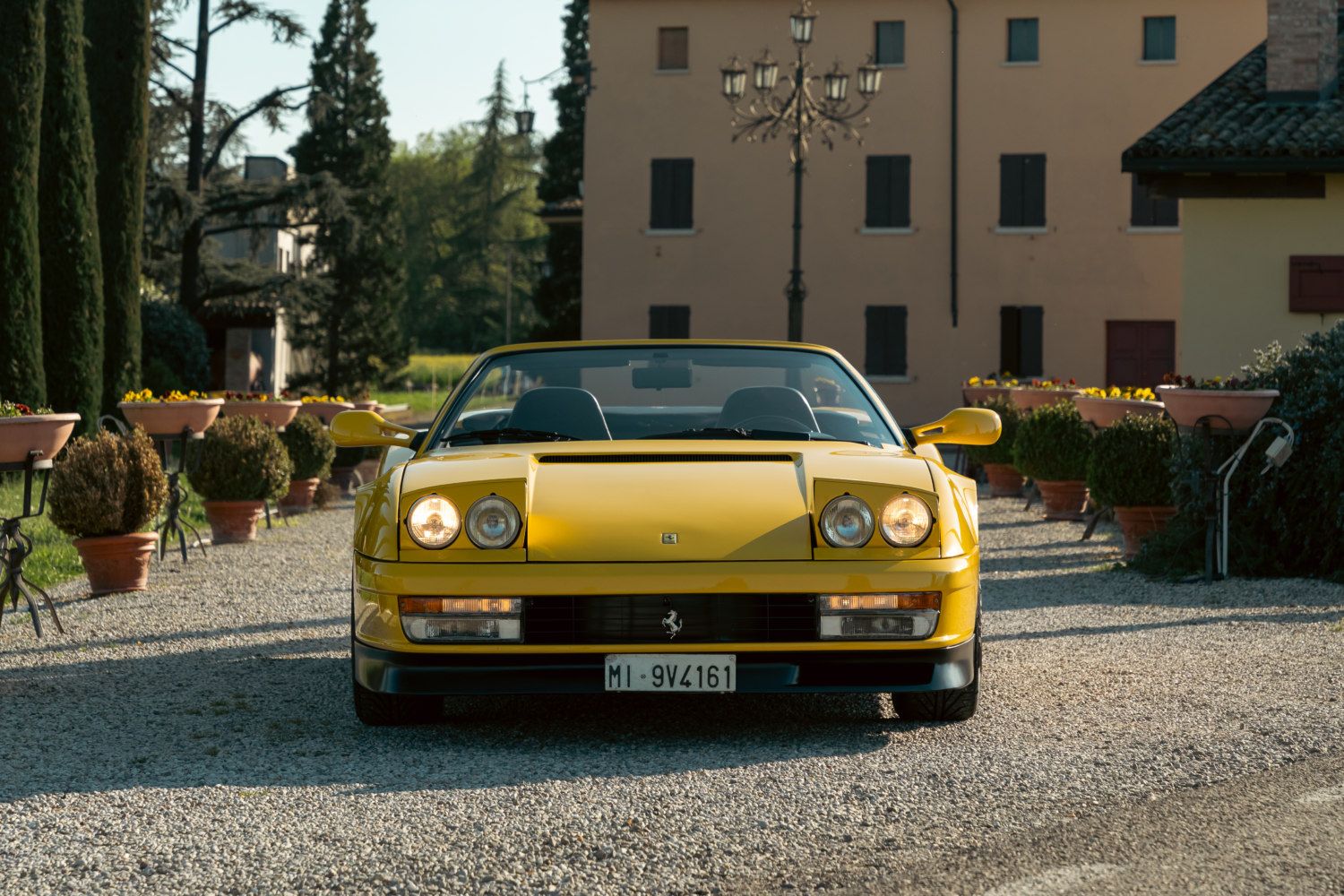 Ferrari TESTAROSSA SPIDER PAVESI 8