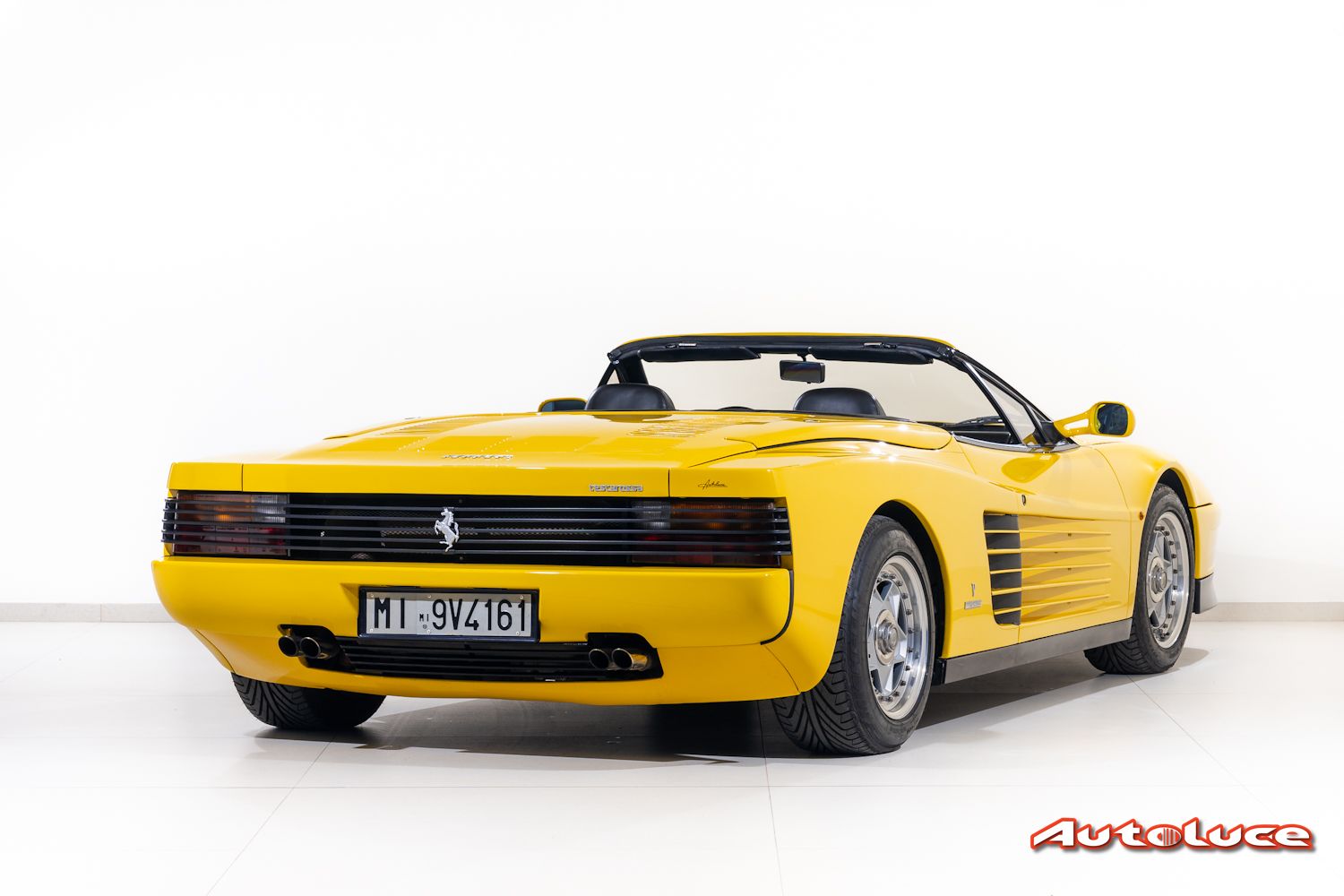 Ferrari TESTAROSSA SPIDER PAVESI 22