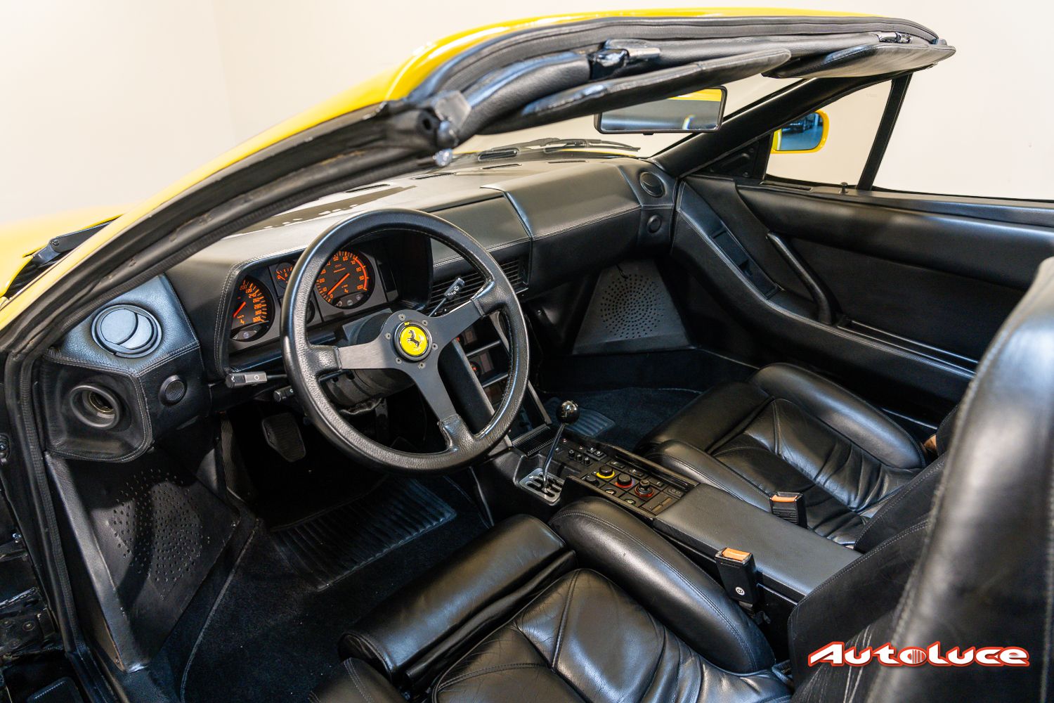 Ferrari TESTAROSSA SPIDER PAVESI 26