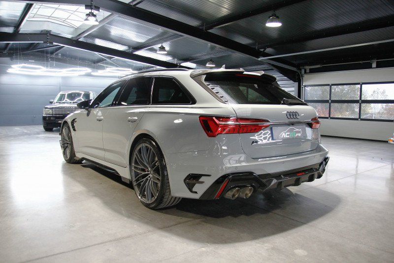 Audi RS6 Avant 9