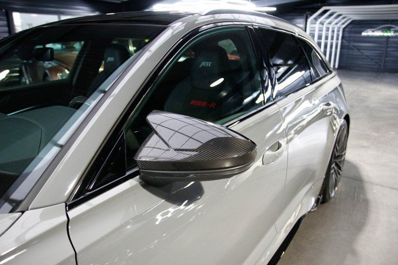 Audi RS6 Avant 12