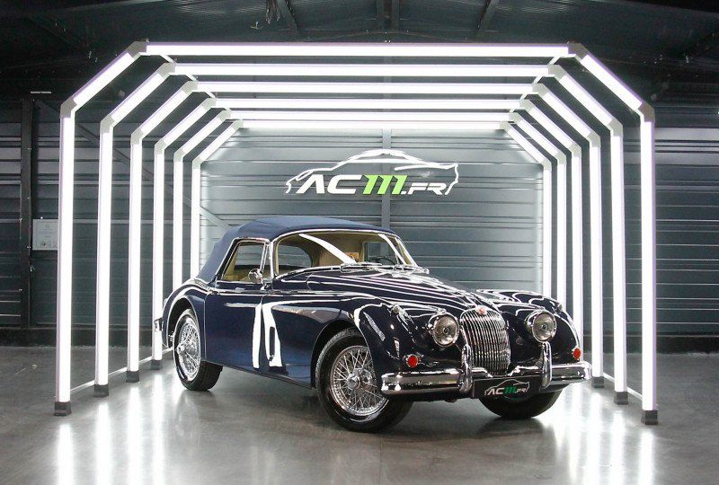 Jaguar XK 21