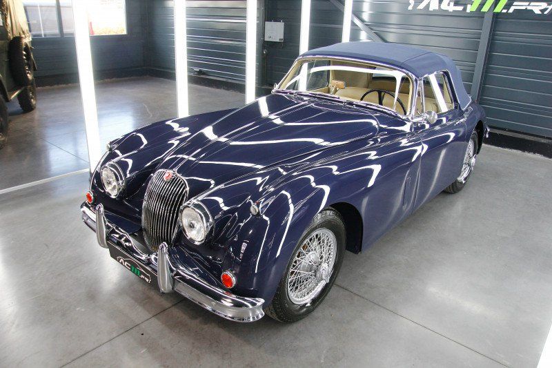 Jaguar XK 5