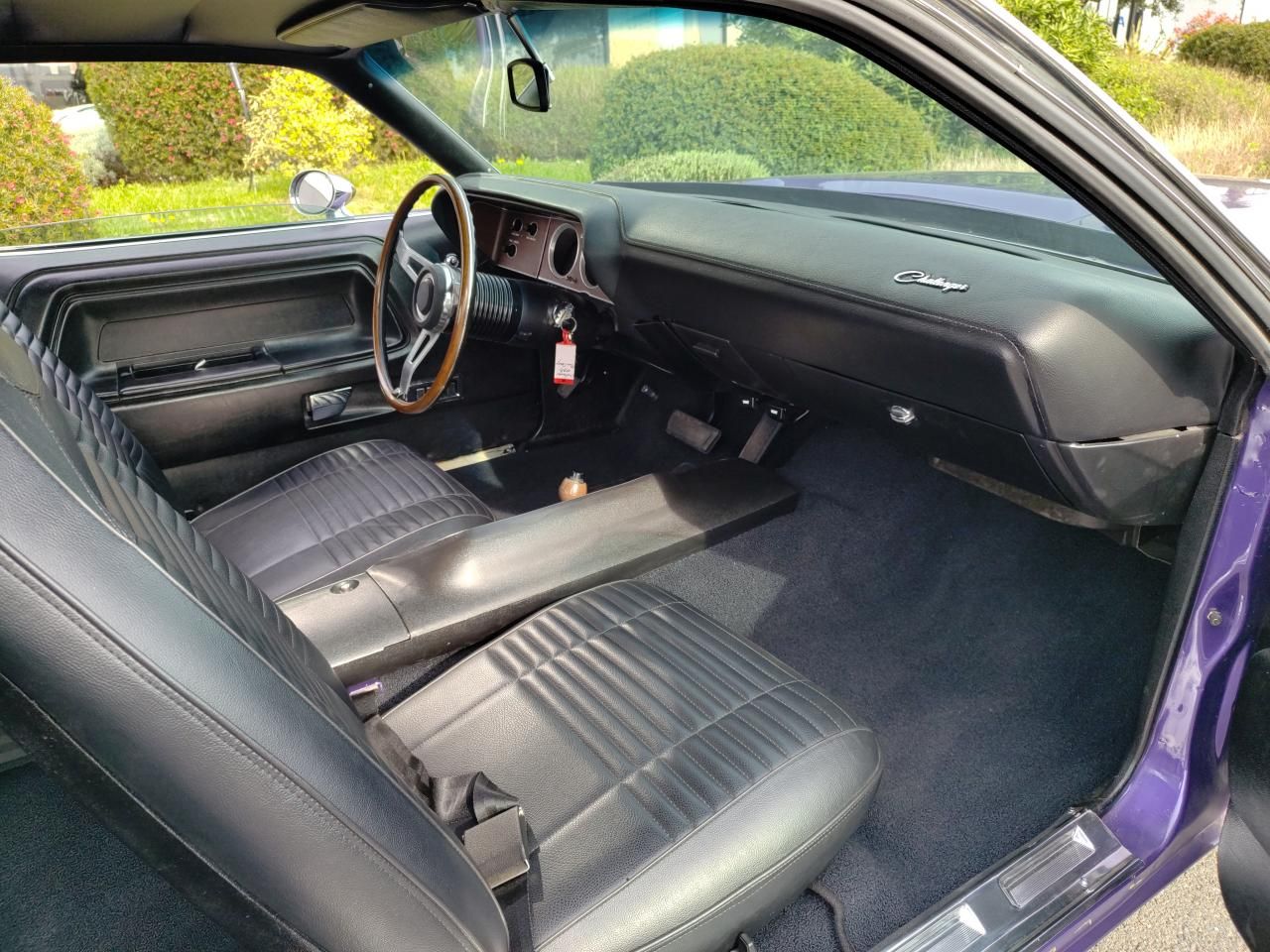 Dodge CHALLENGER BIG BLOCK 383, ORIGINE FRANCE 22