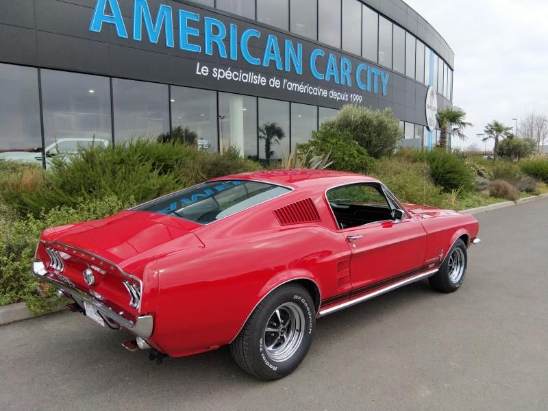 Ford MUSTANG 390 GT FASTBACK 5