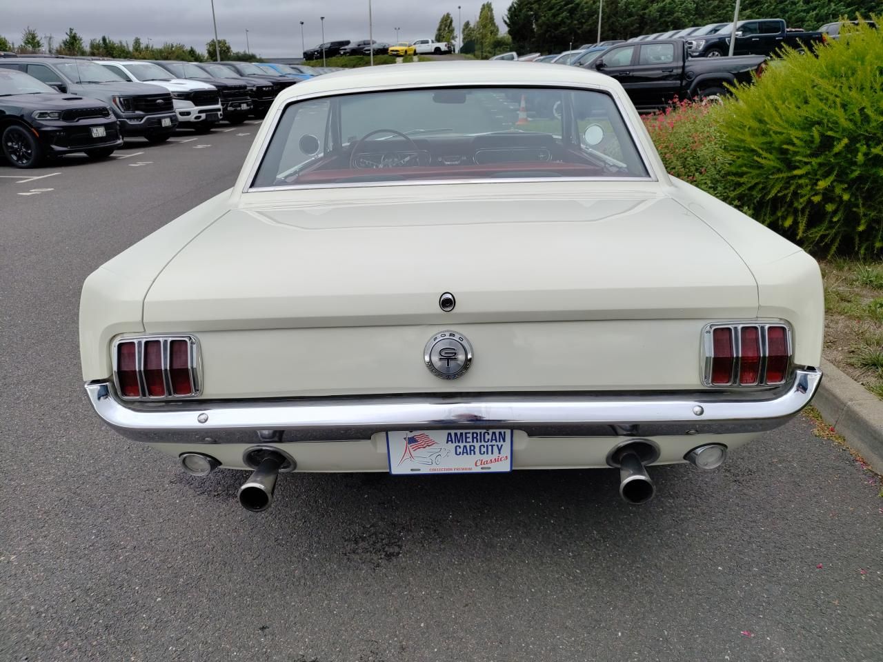 Ford MUSTANG V8 4.7 Litres, boite méca 4 25