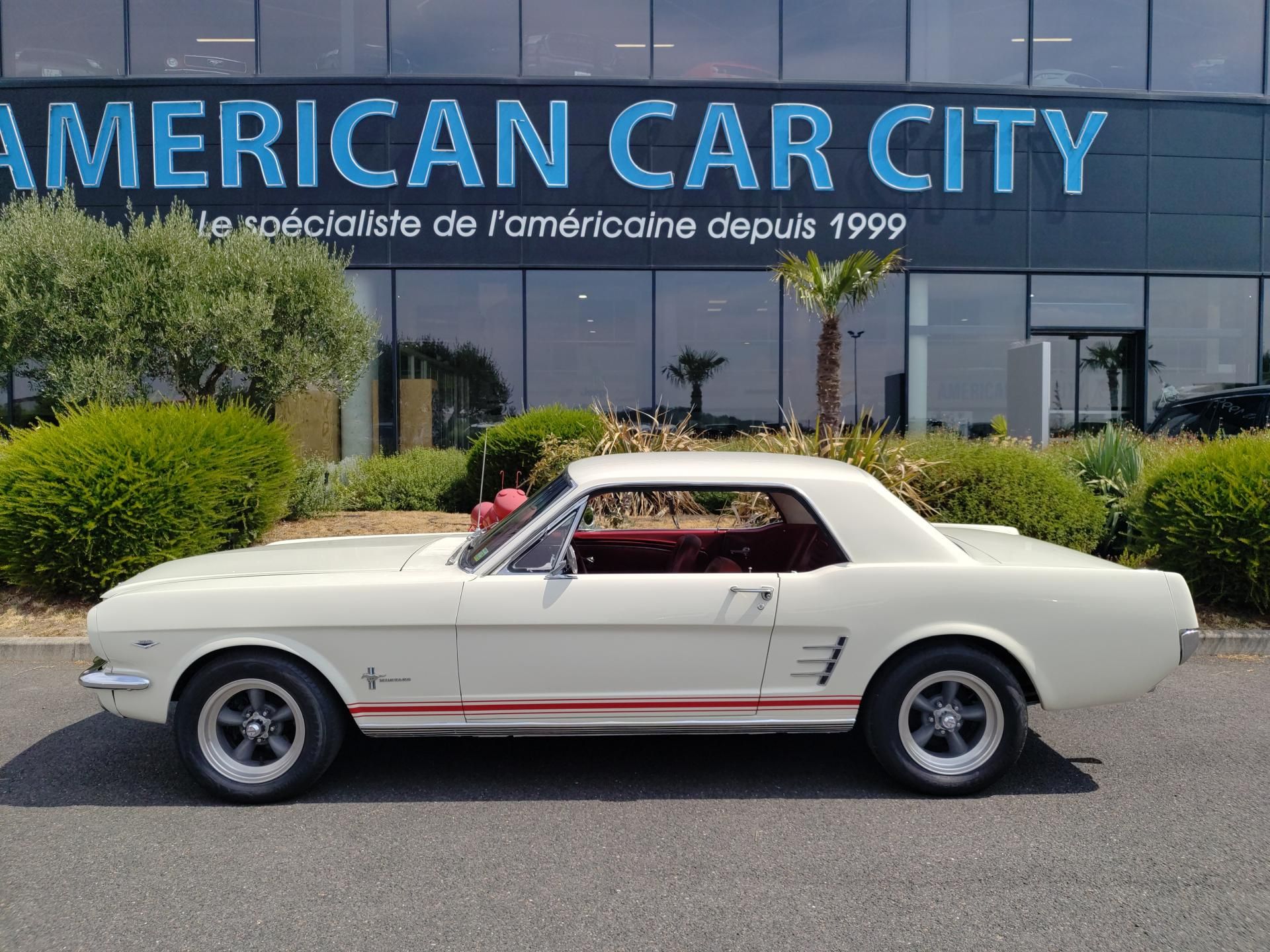 Ford MUSTANG V8 4.7 Litres, boite méca 4 16