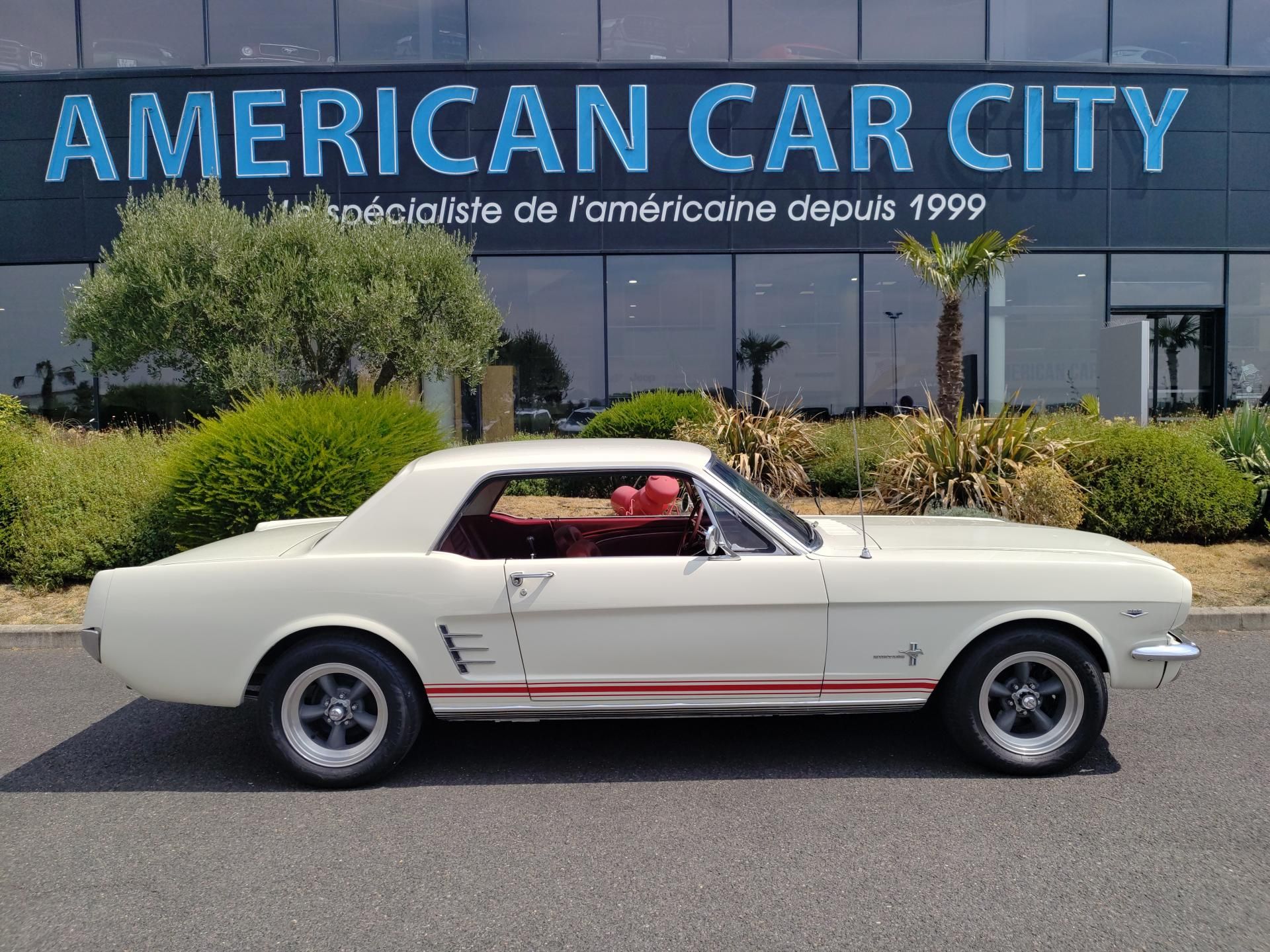 Ford MUSTANG V8 4.7 Litres, boite méca 4 22