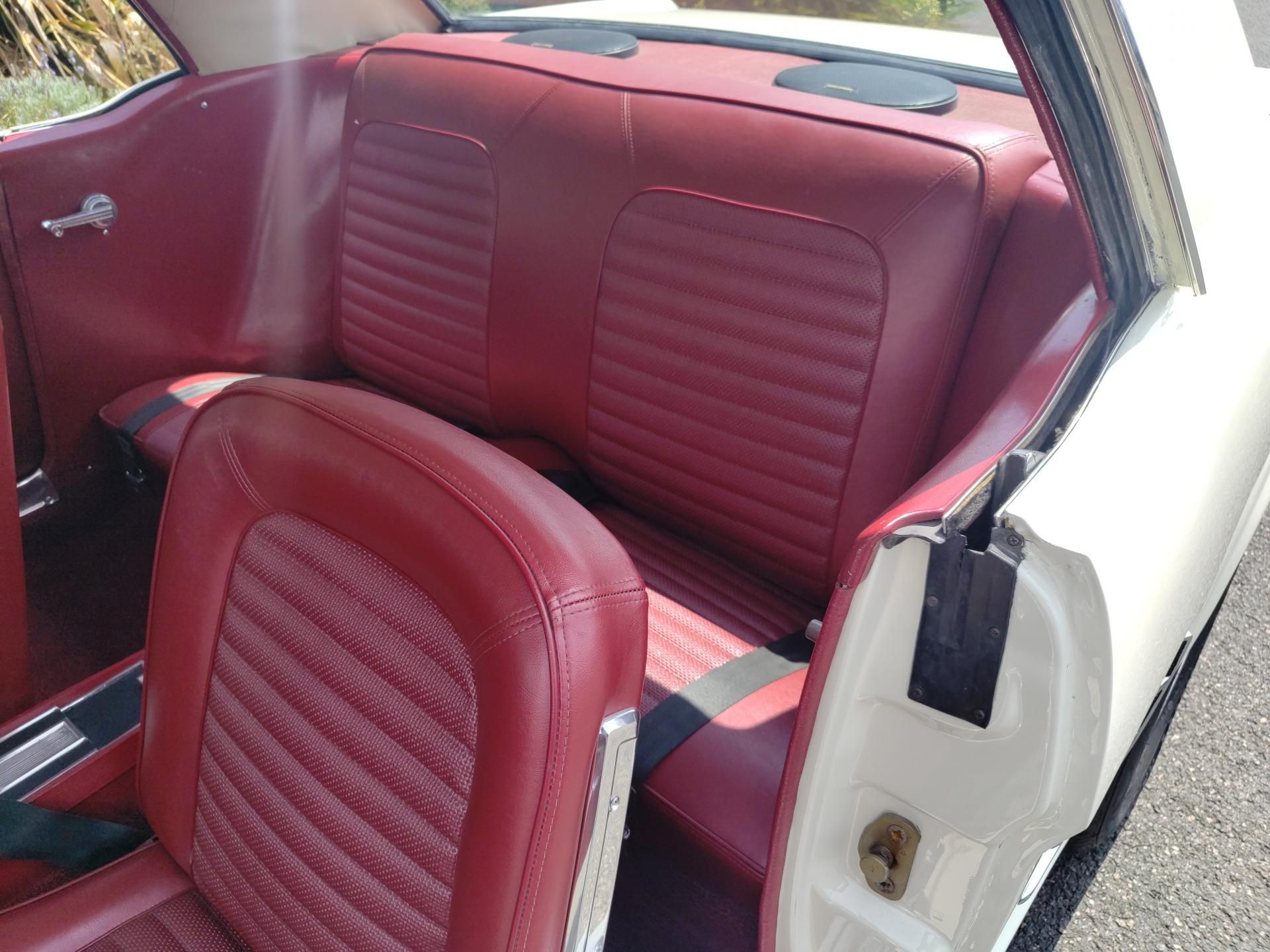 Ford MUSTANG V8 4.7 Litres, boite méca 4 24