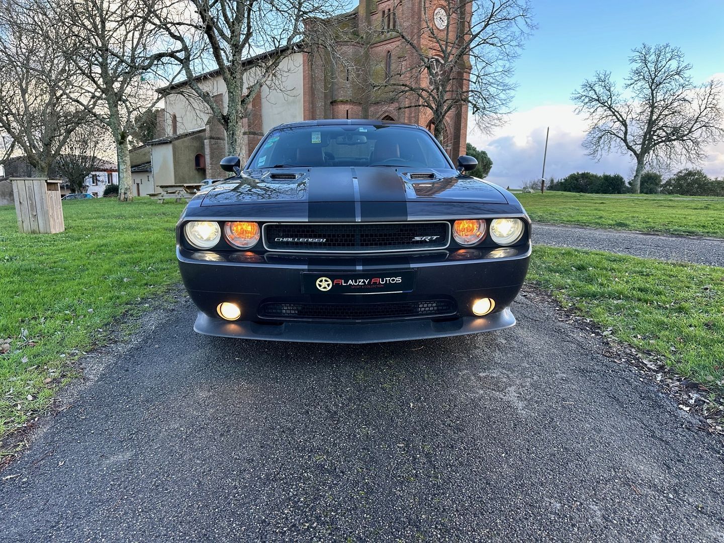 Dodge CHALLENGER 2 6.4 V8 470 SRT8 392 2