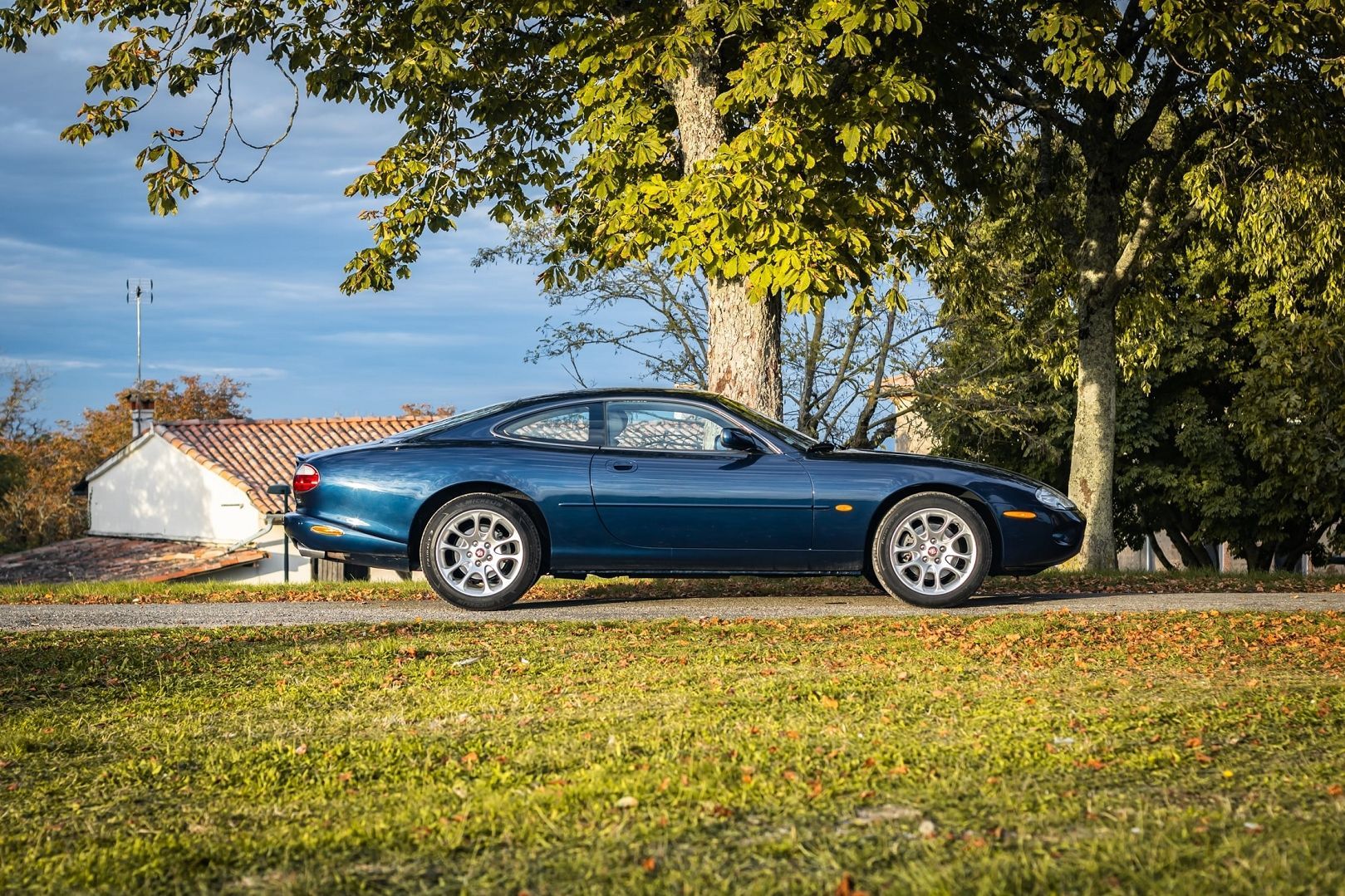 Jaguar XK8 COUPE R 4.0 SURALIMENTE COUPE BA 2