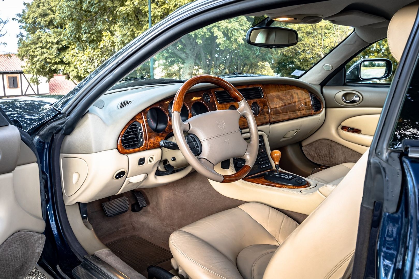Jaguar XK8 COUPE R 4.0 SURALIMENTE COUPE BA 5