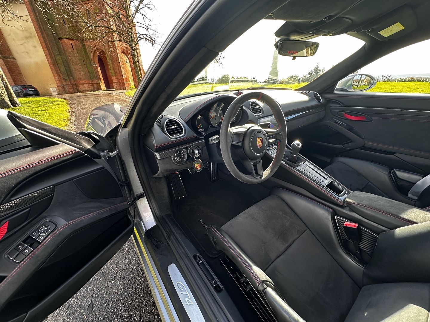 Porsche 718 CAYMAN (982) 4.0 420CH GT4 EURO6D-T 8