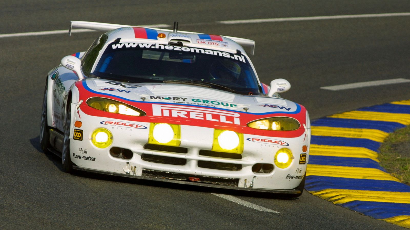 GTS-R GT1 6