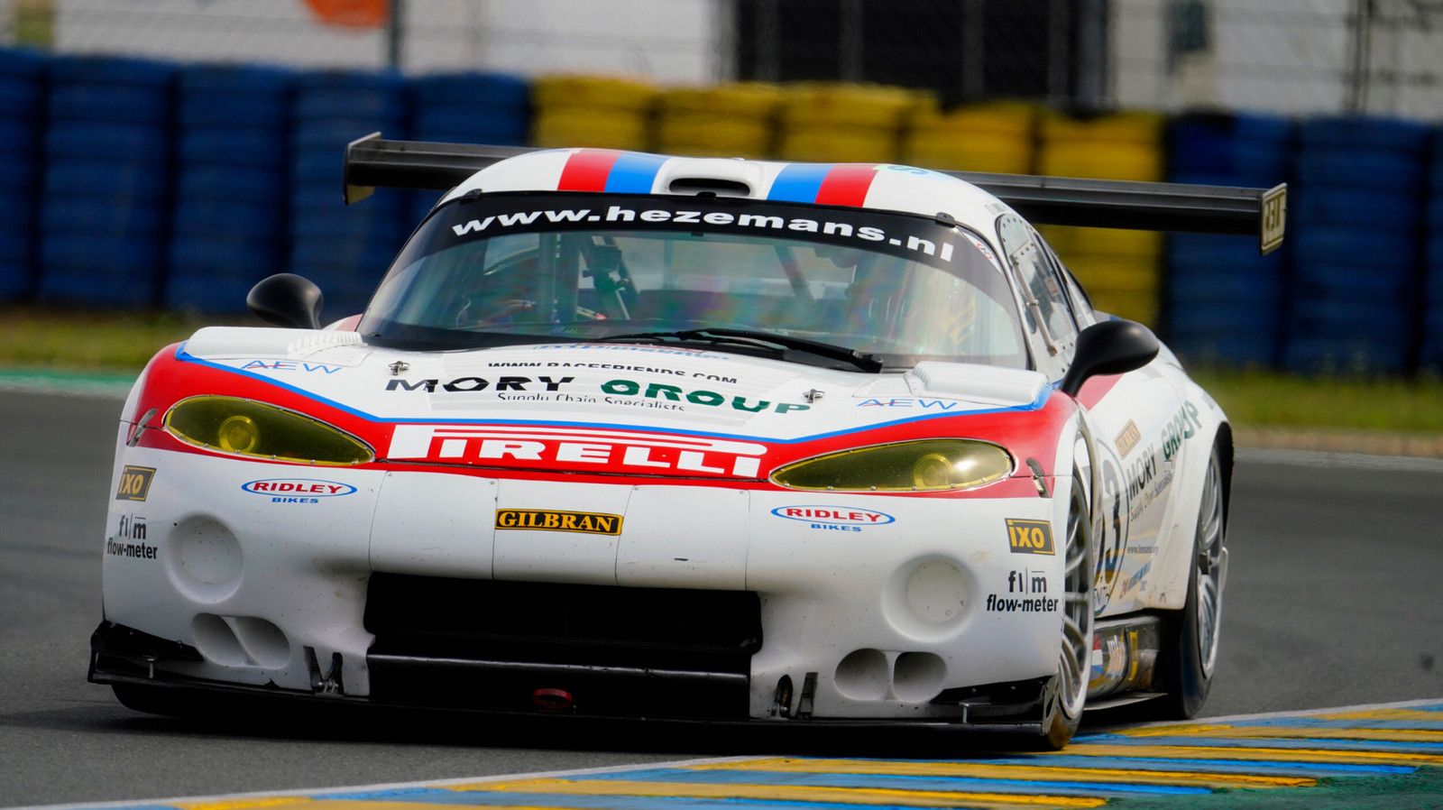 GTS-R GT1 8
