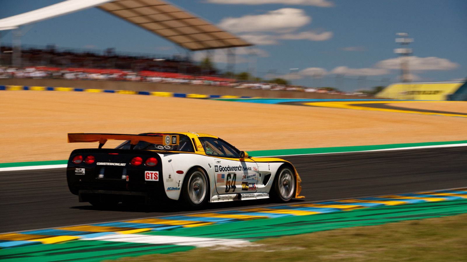 Chevrolet CORVETTE C5-R 15