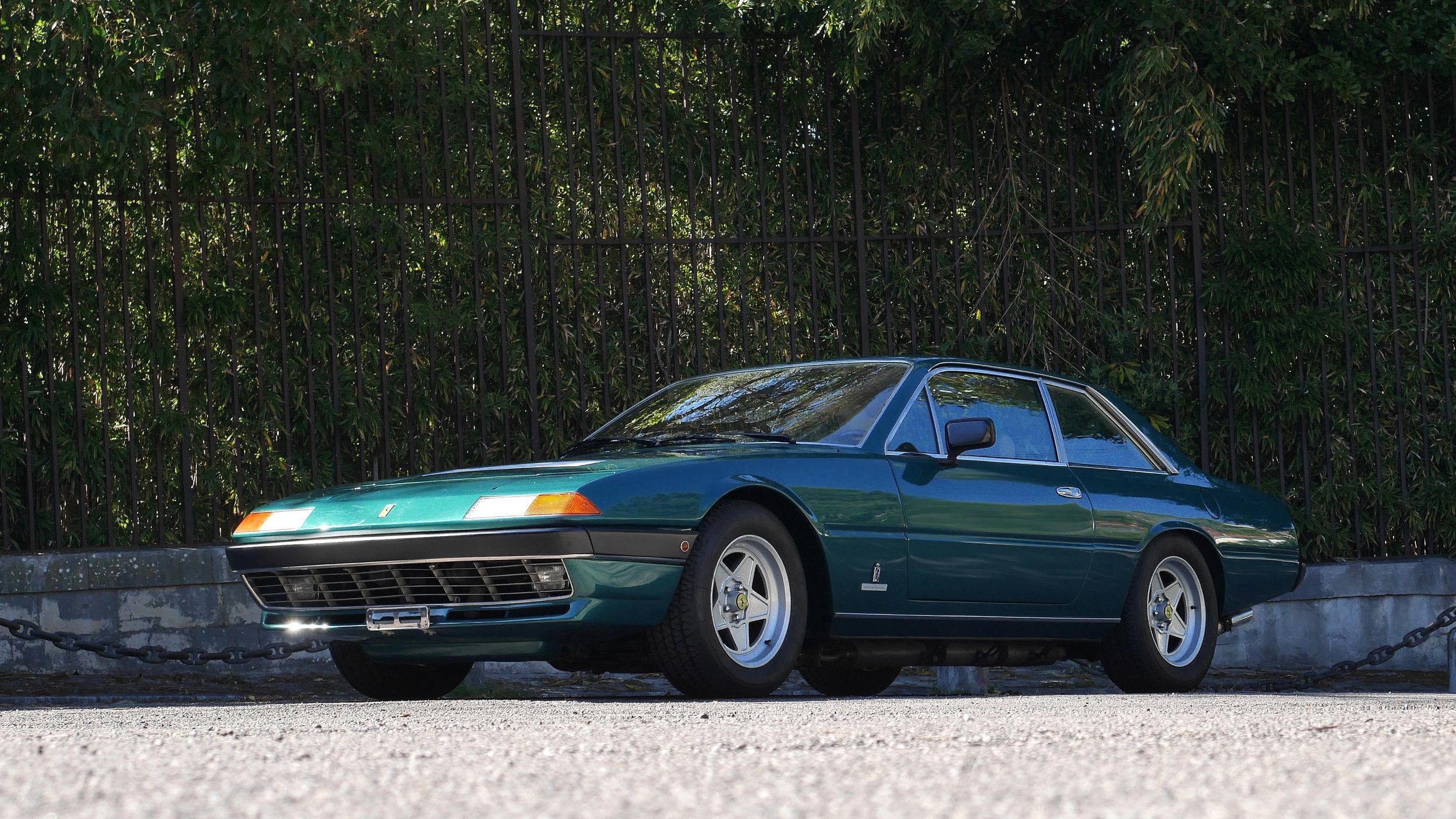 Ferrari 400 I 2
