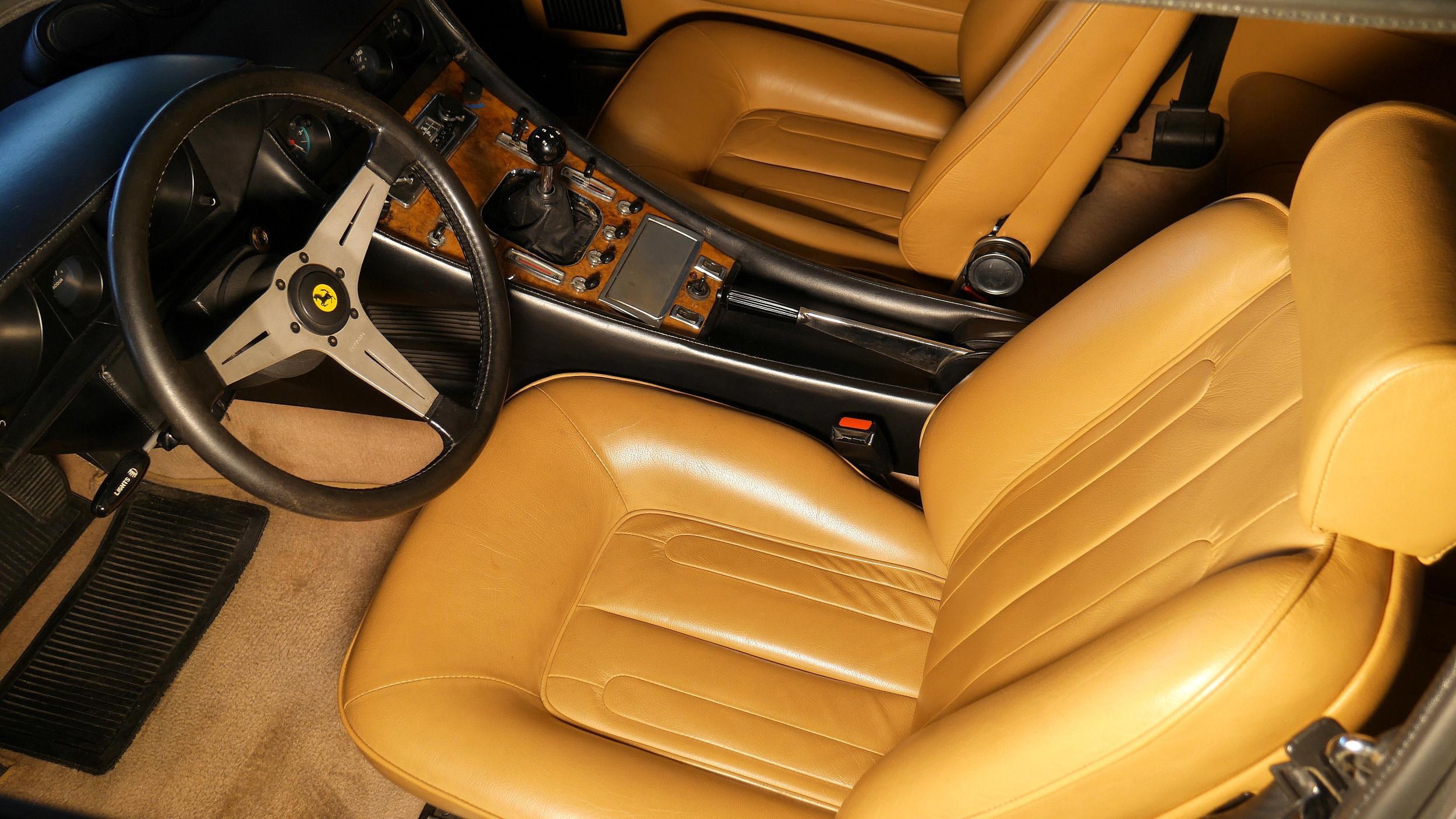 Ferrari 400 I 6