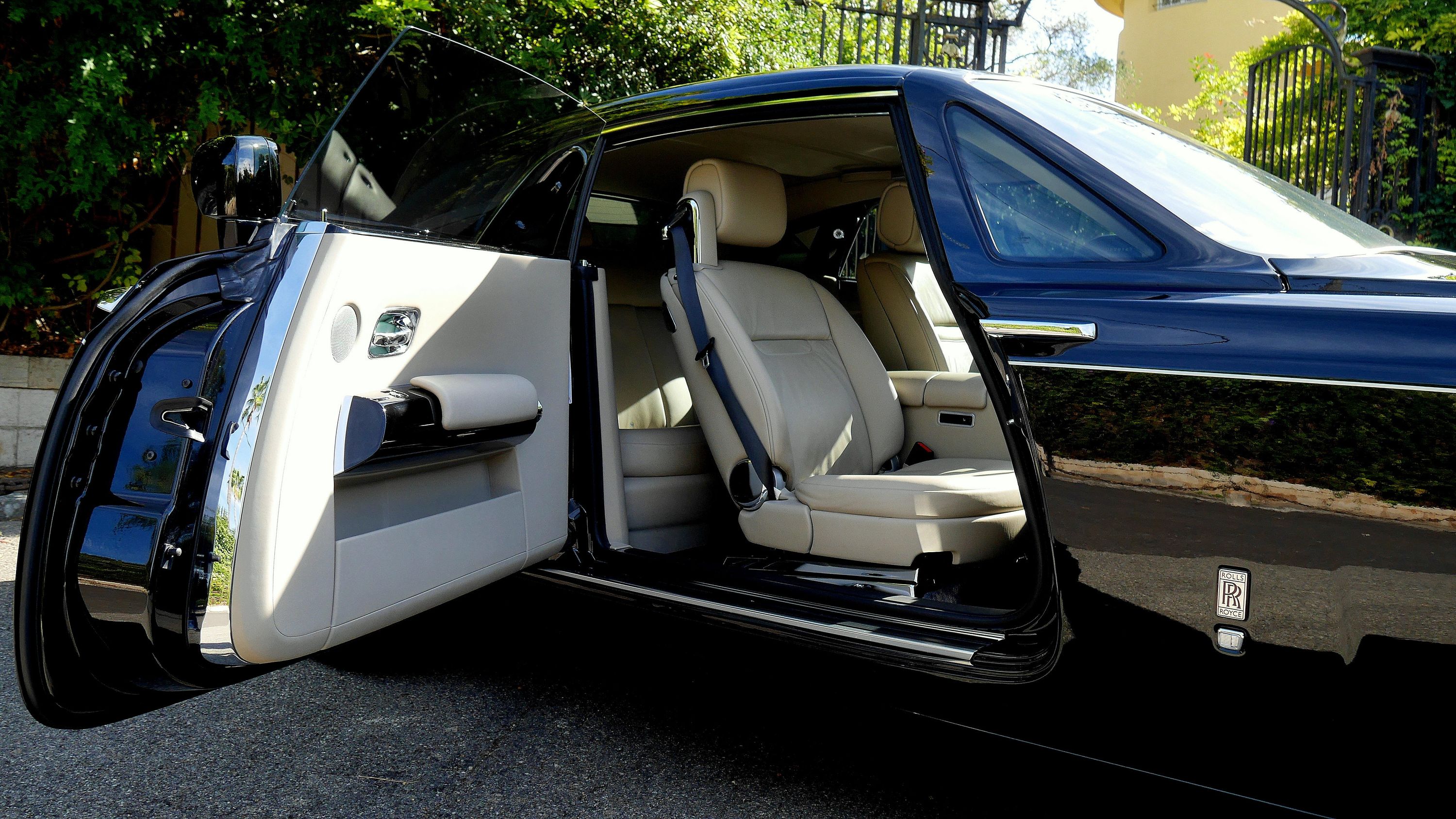 Phantom Coupé 2