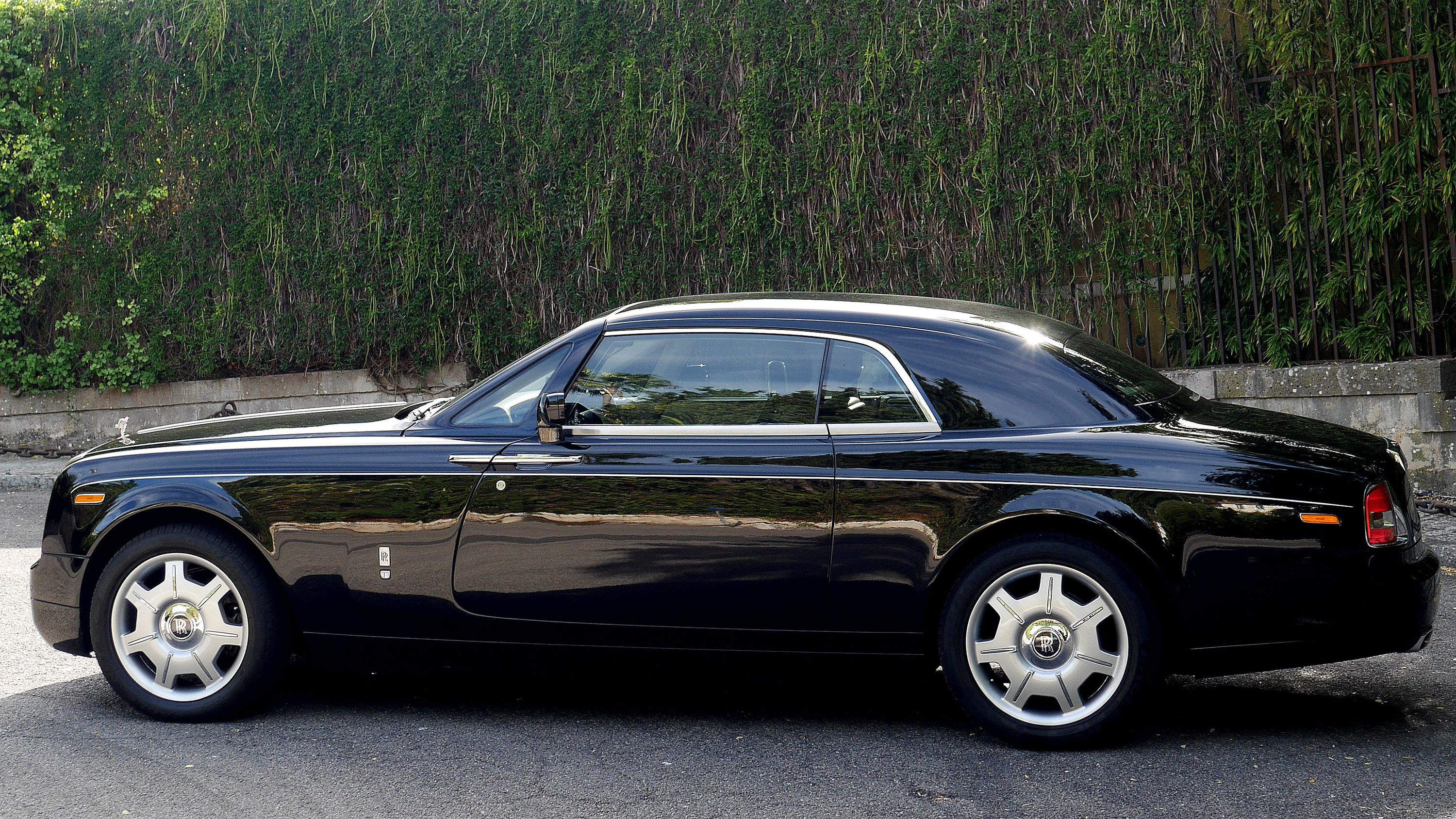 Phantom Coupé 7