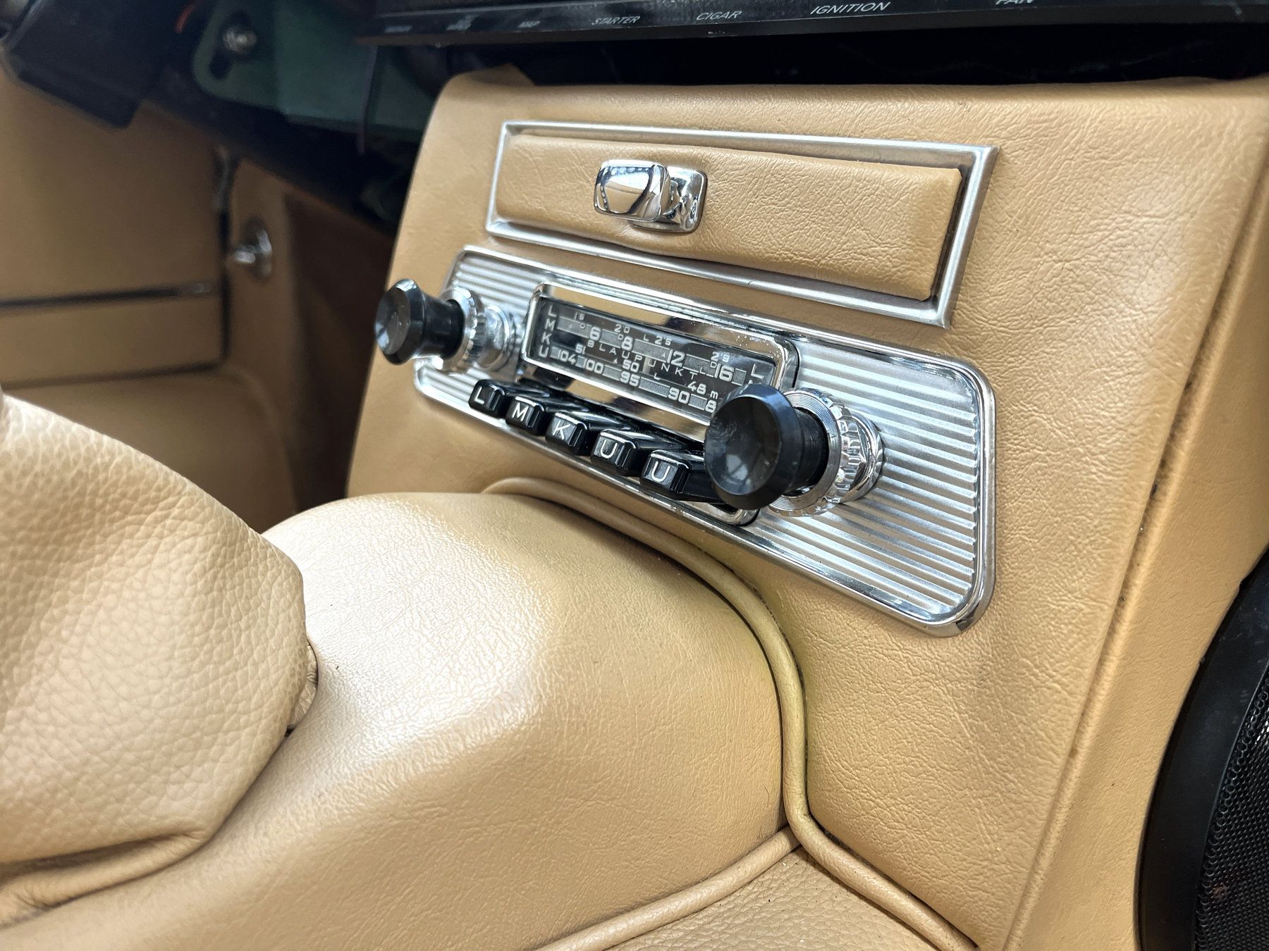 Jaguar Type E Coupé 4.2L 21