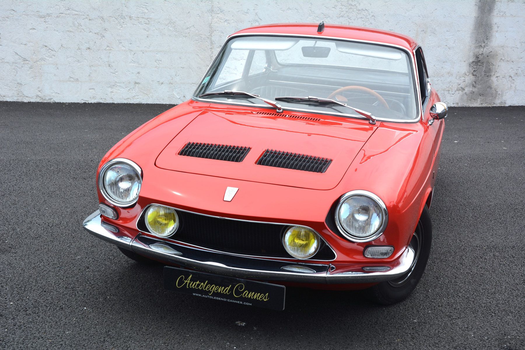 1200S Coupé Bertone 4