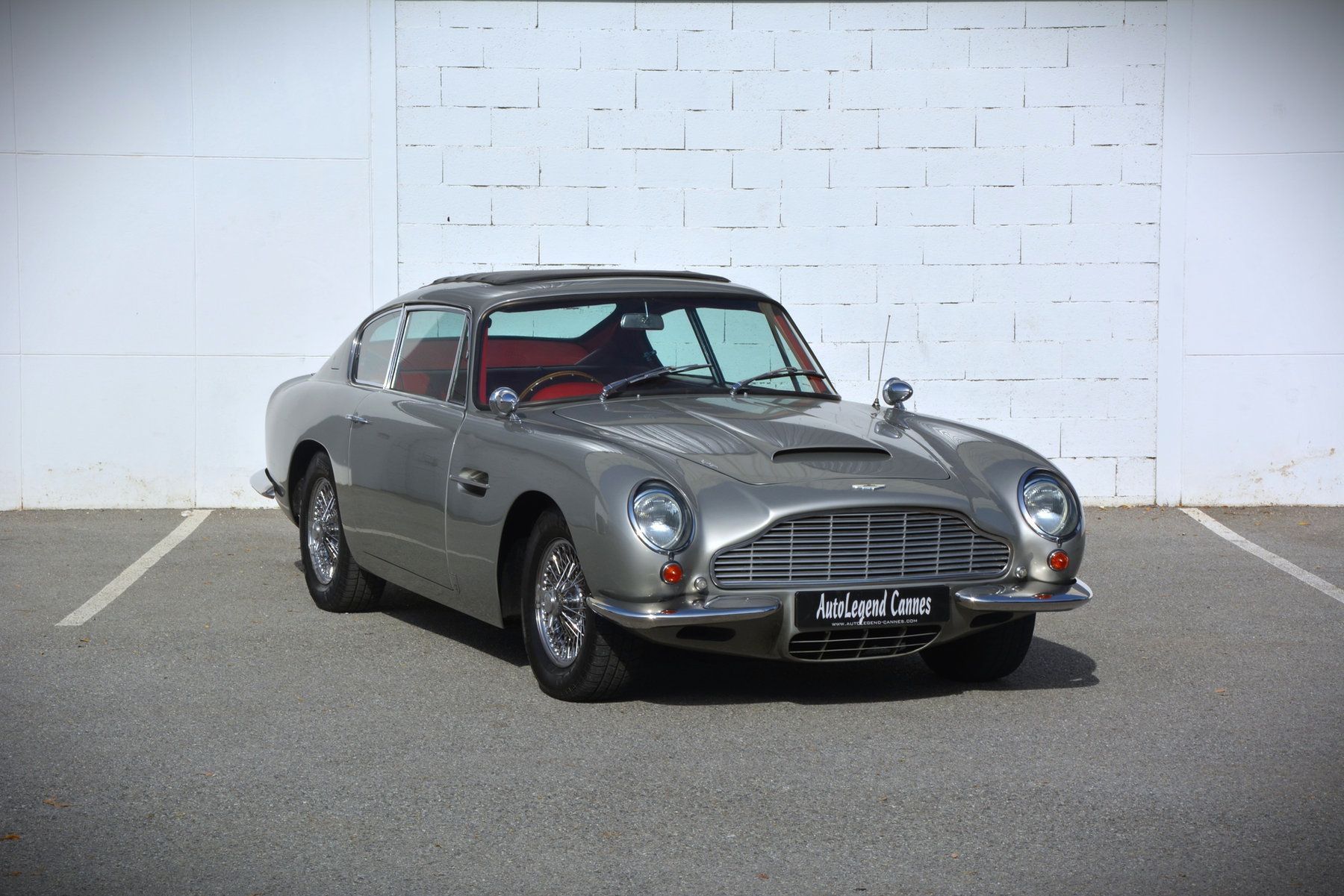 Aston Martin DB6 MKI Superleggera 7