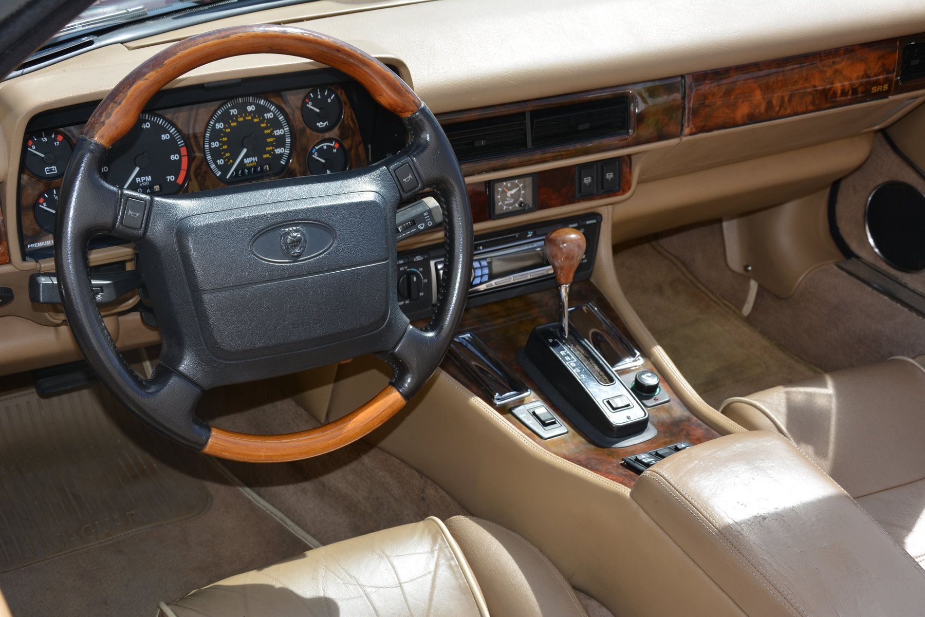 Jaguar XJ-S 4.0 Cabriolet Celebration 19