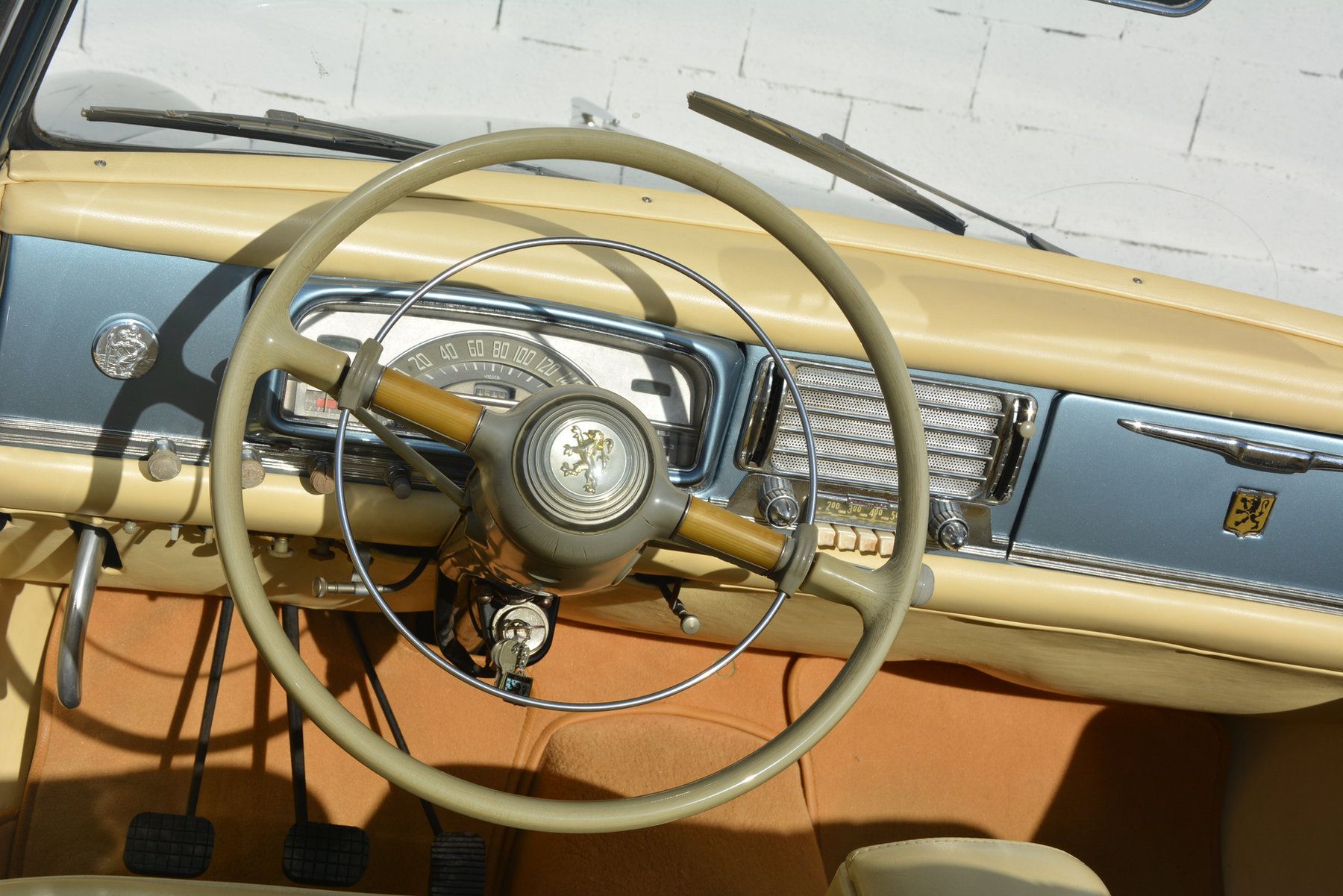 Peugeot 403 Cabriolet 12