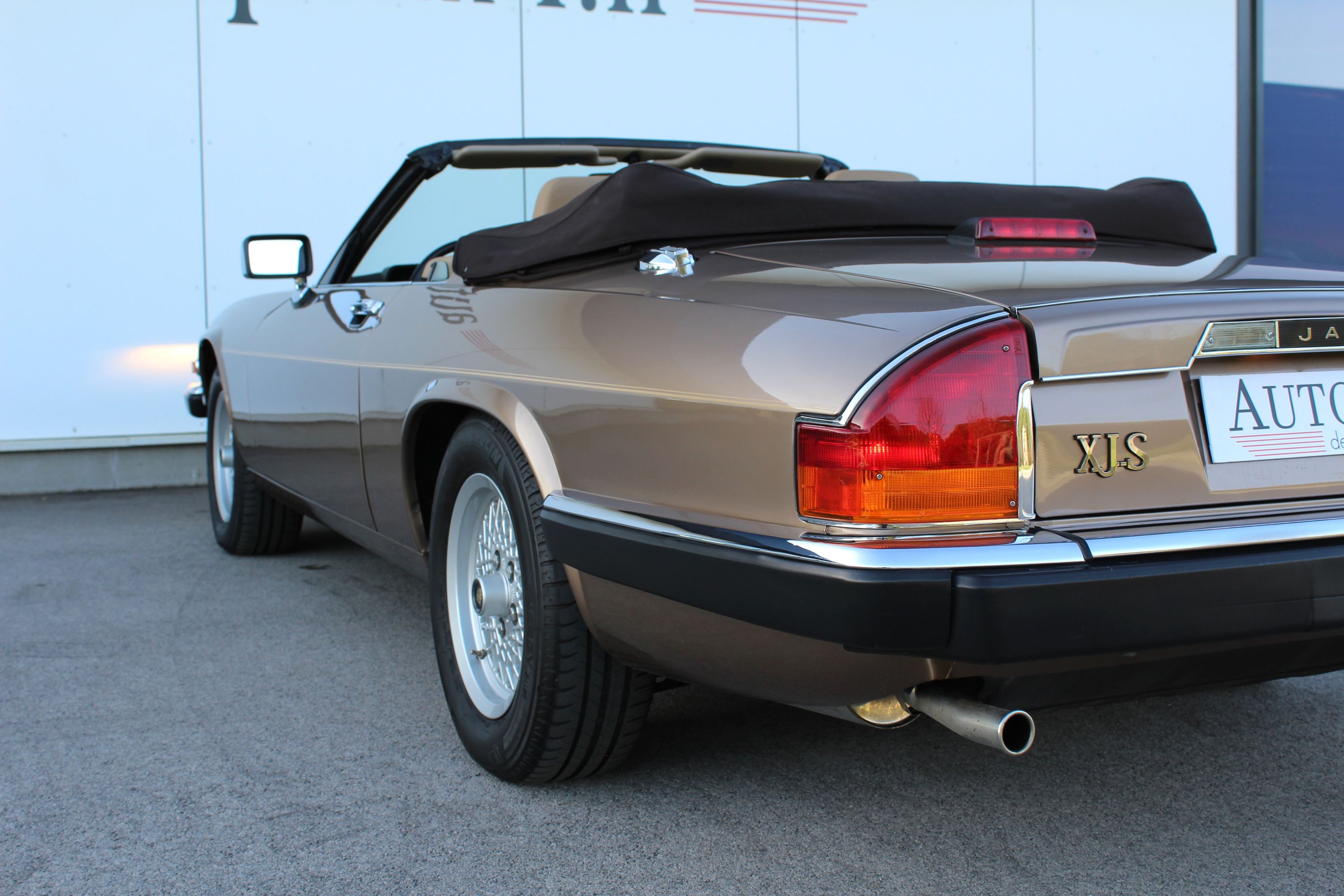 Jaguar XJS V12 CABRIOLET 11