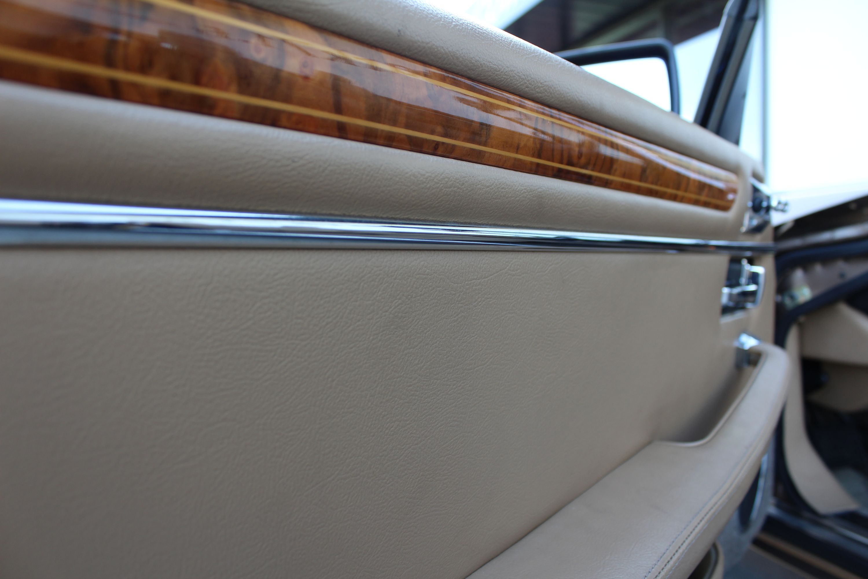 Jaguar XJS V12 CABRIOLET 23