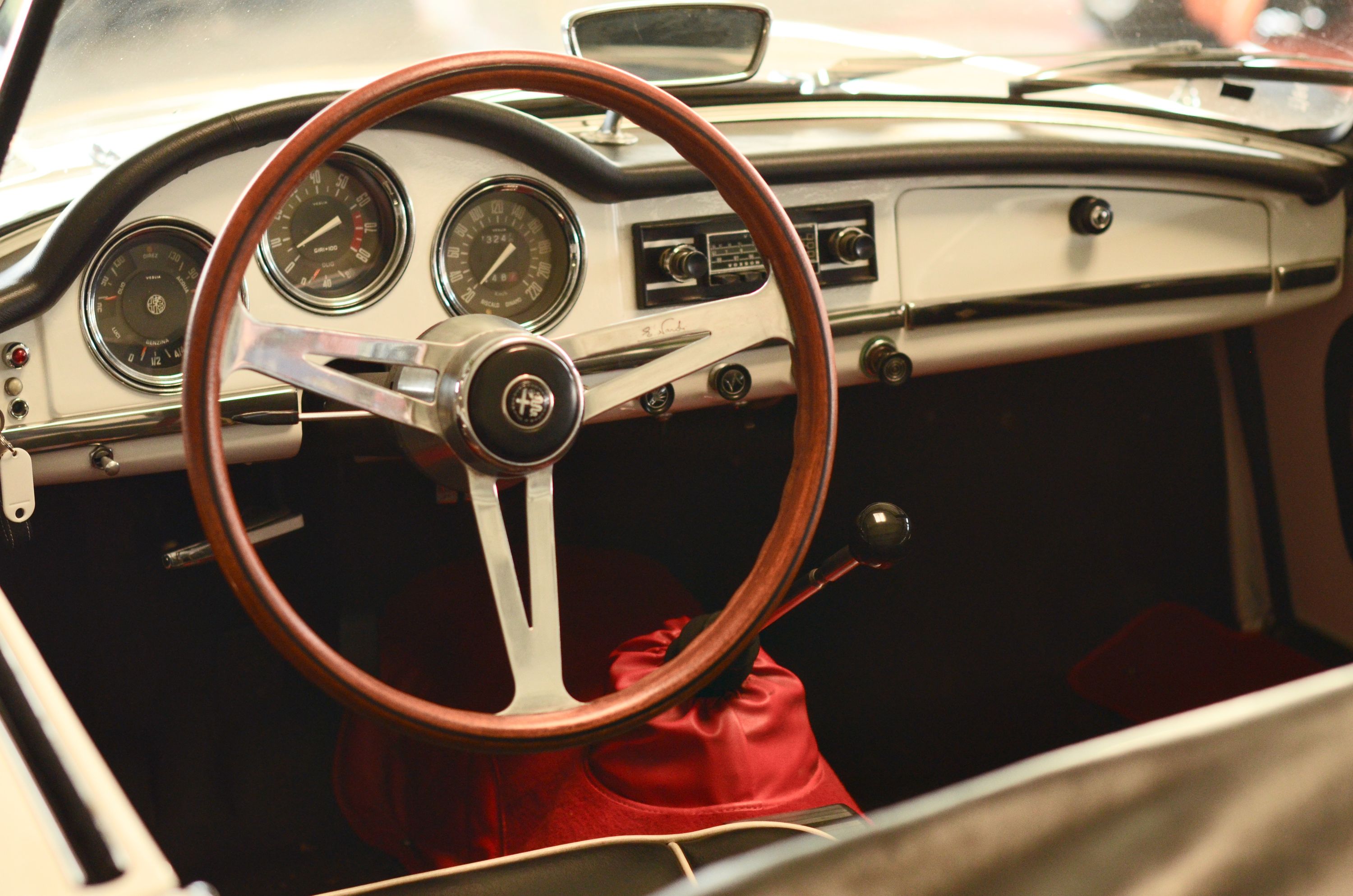 Alfa Romeo Giulia Spider 1600 8