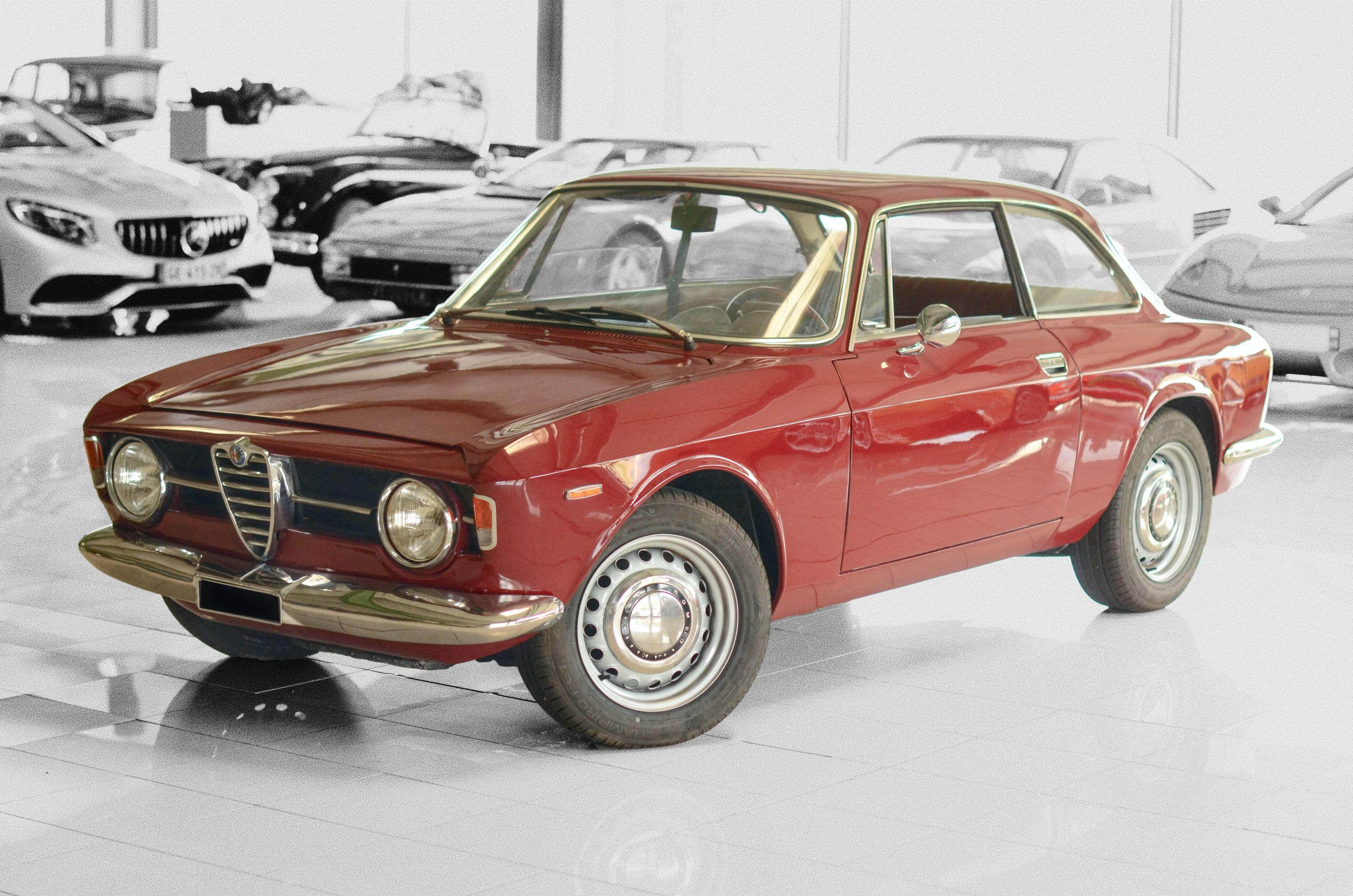Alfa Romeo GT 1300 Junior Scalino 12