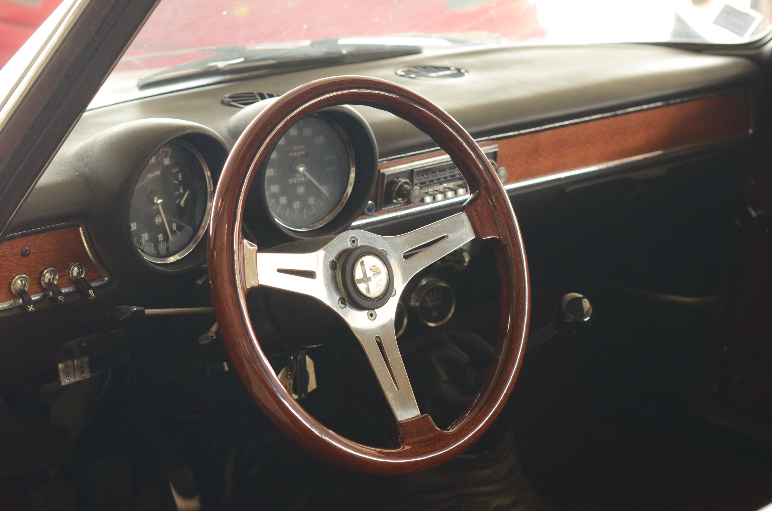 Alfa Romeo GT 1300 Junior Scalino 6