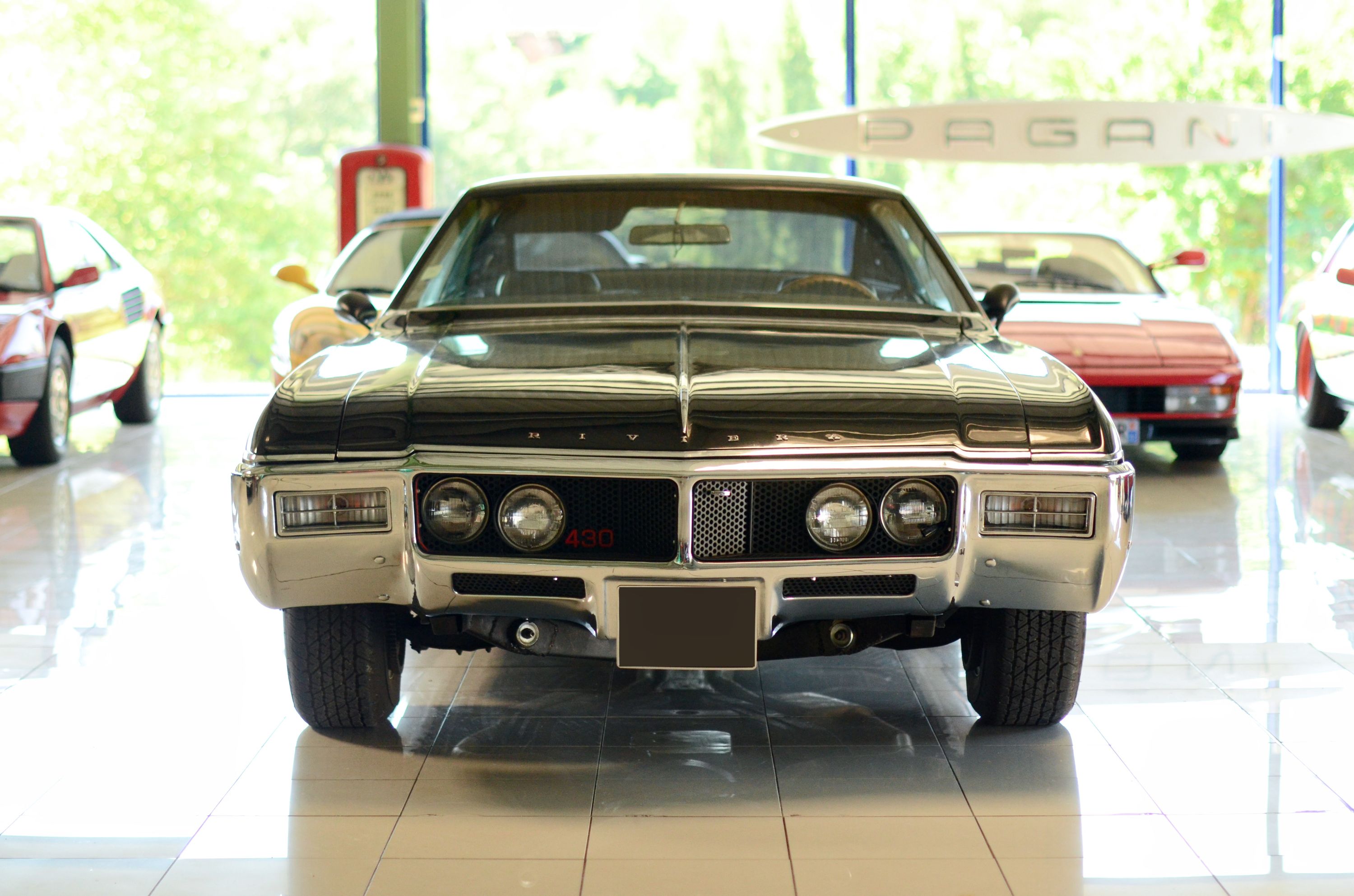 Riviera Gran Sport 4