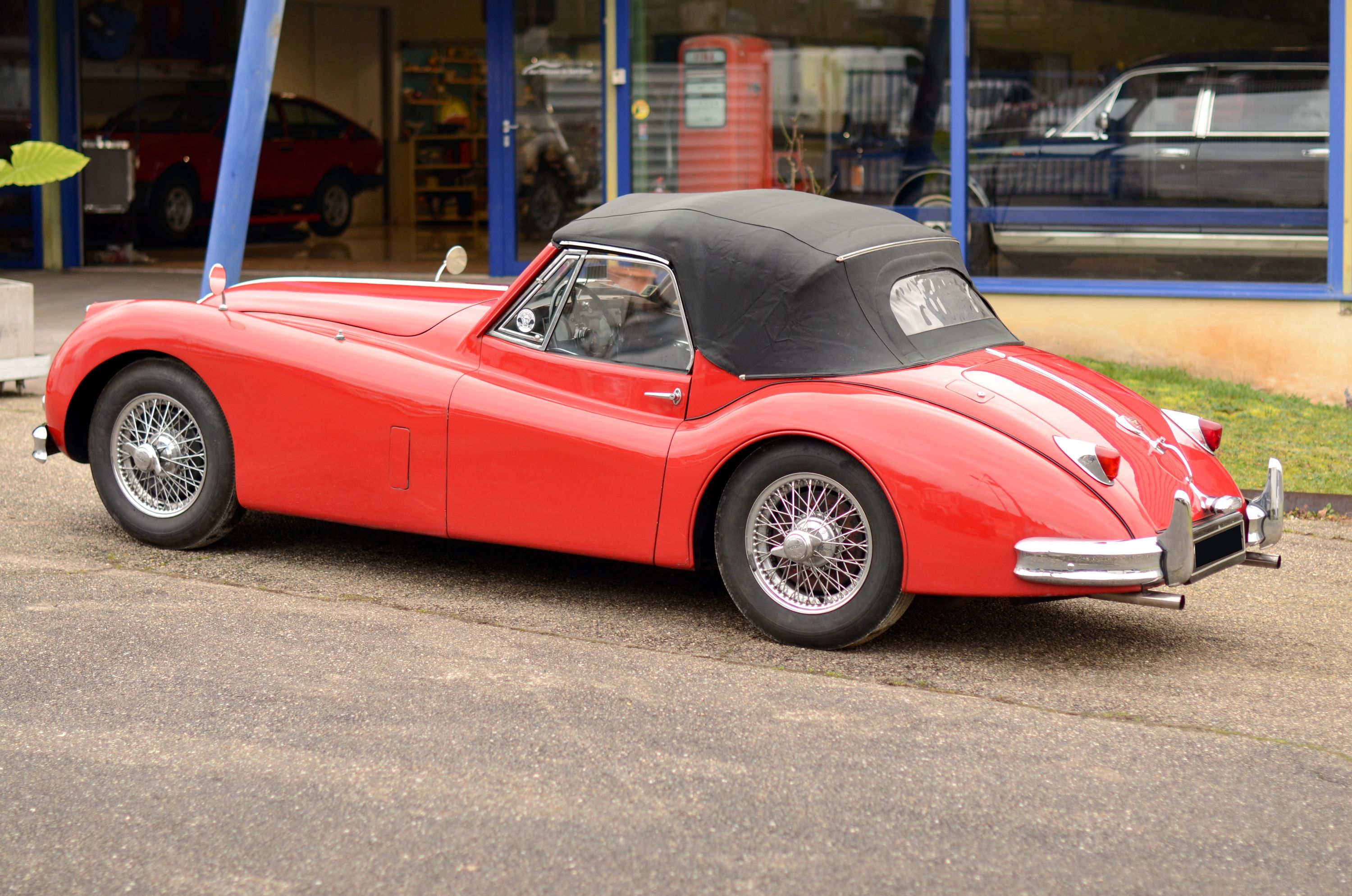 Jaguar XK 140 DHC 6