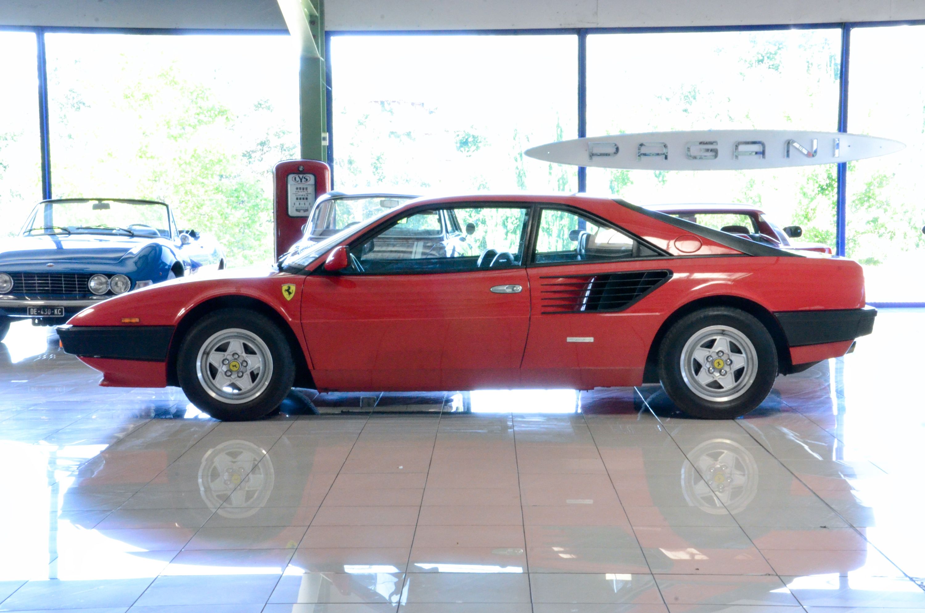 Ferrari Mondial 8 2