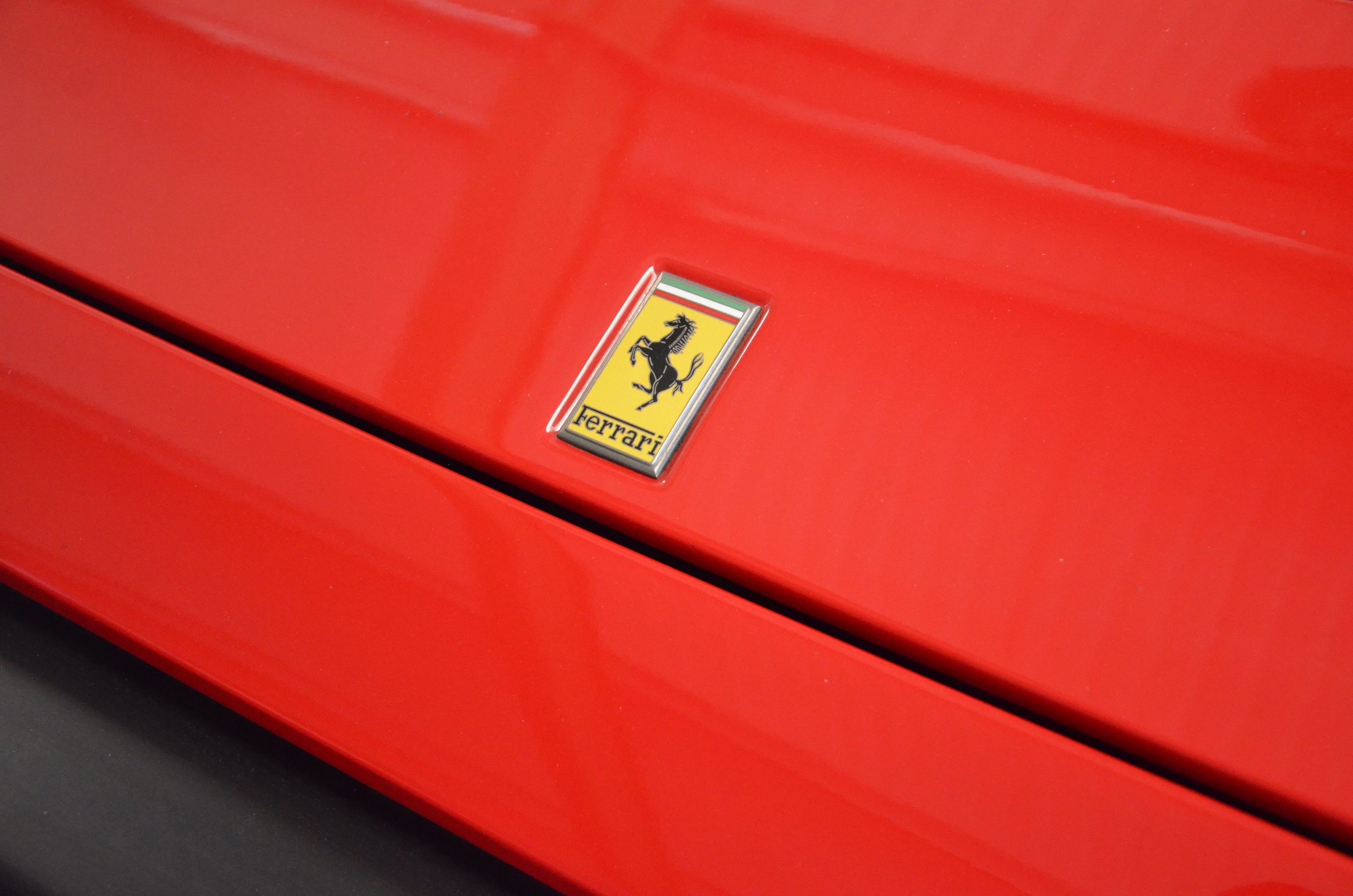 Ferrari Mondial 8 17