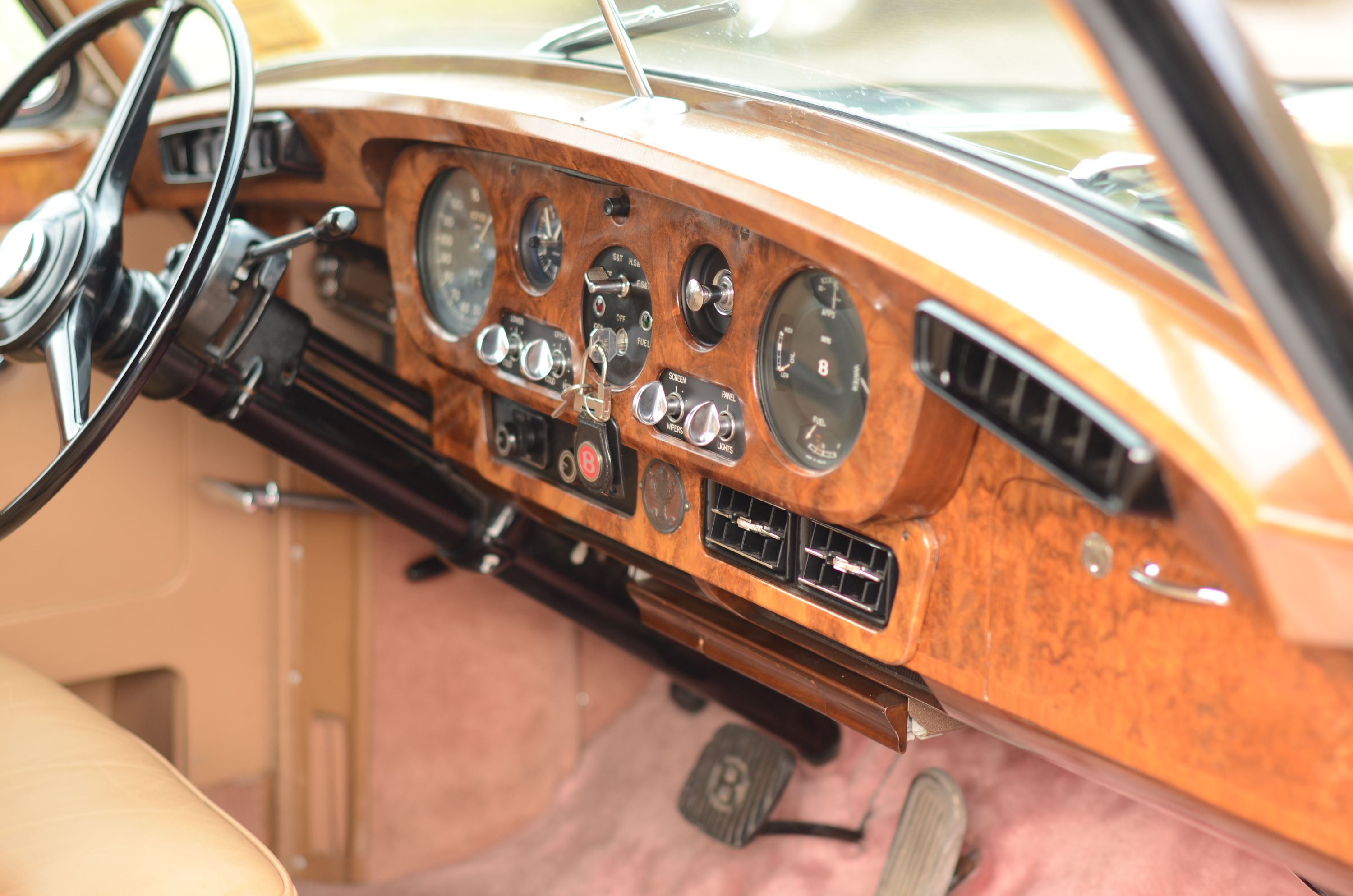 Bentley S2 Countryman 9
