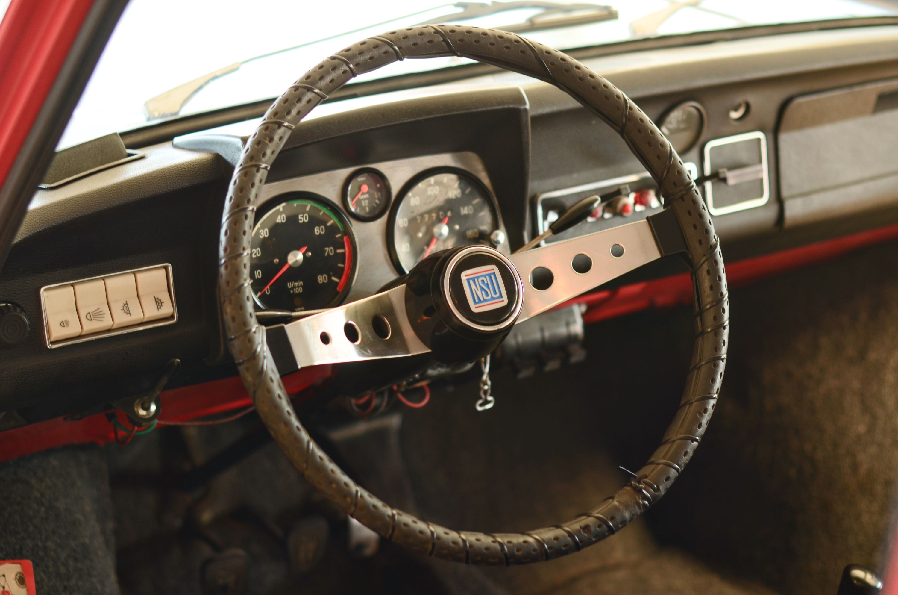 1200 TT 7