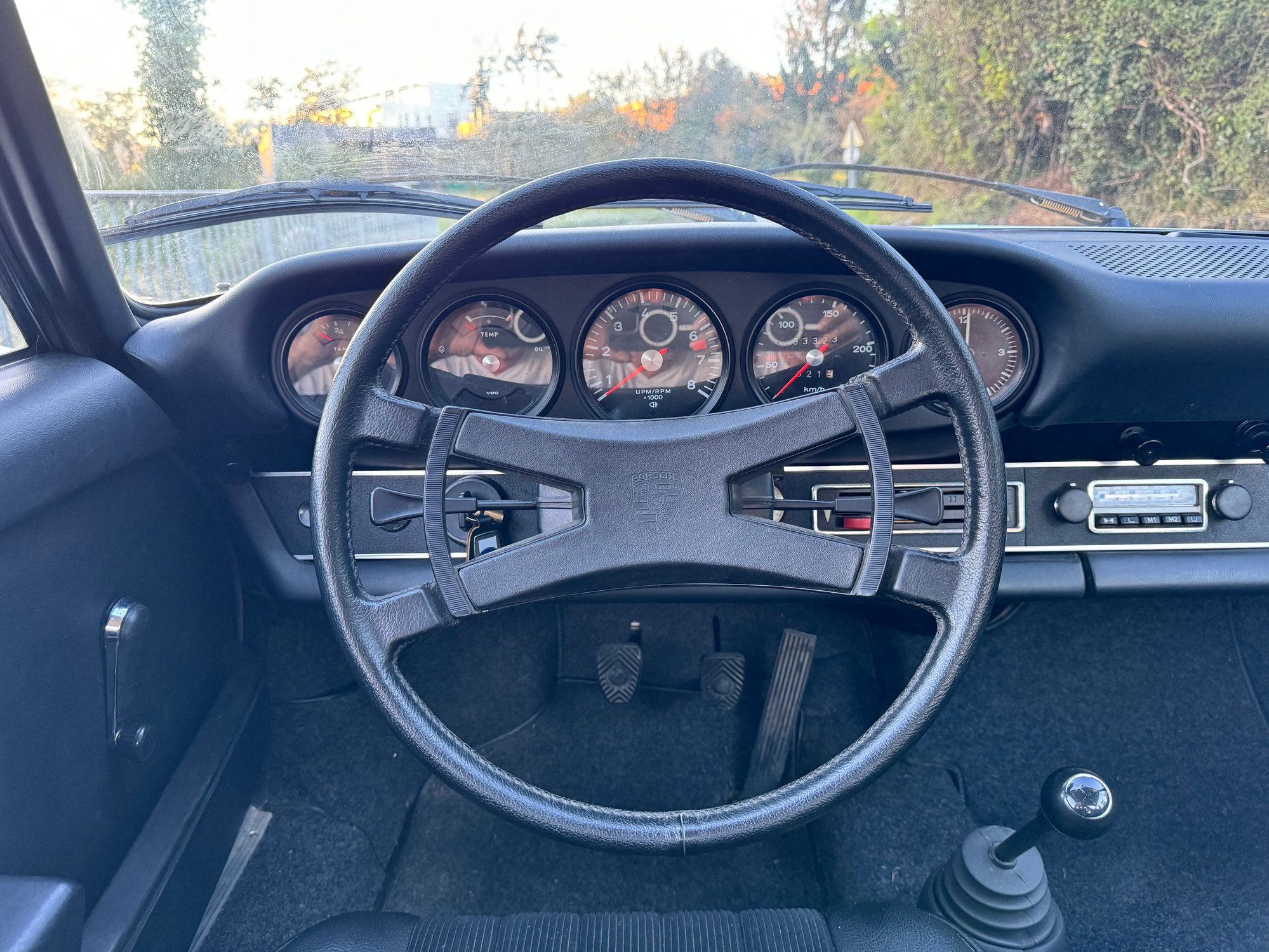 Porsche 911 2.4T 22