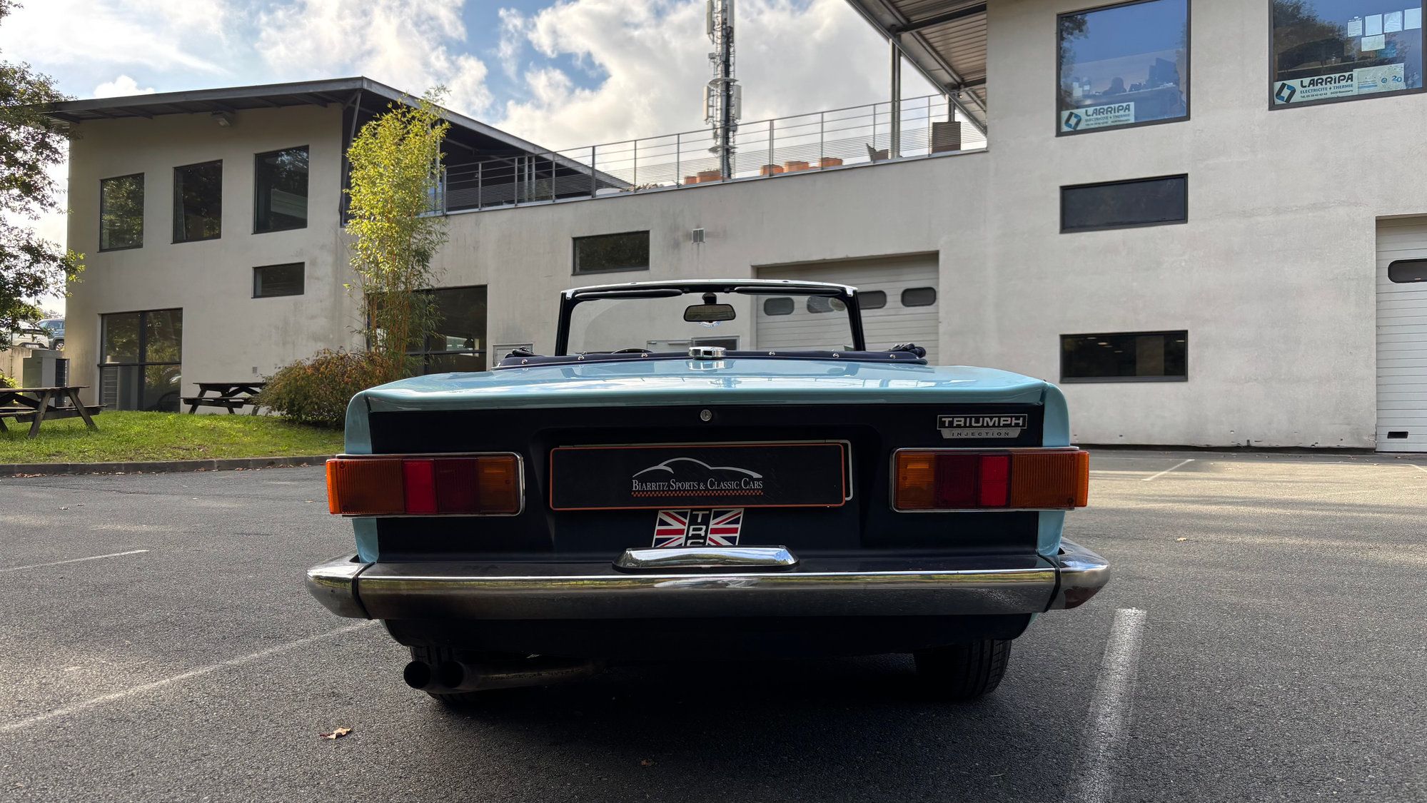 Triumph TR6 PI 6